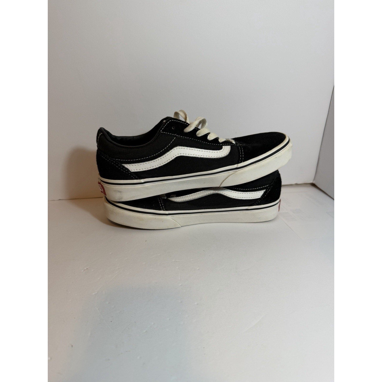 Size 4.5y - Vans Black And White