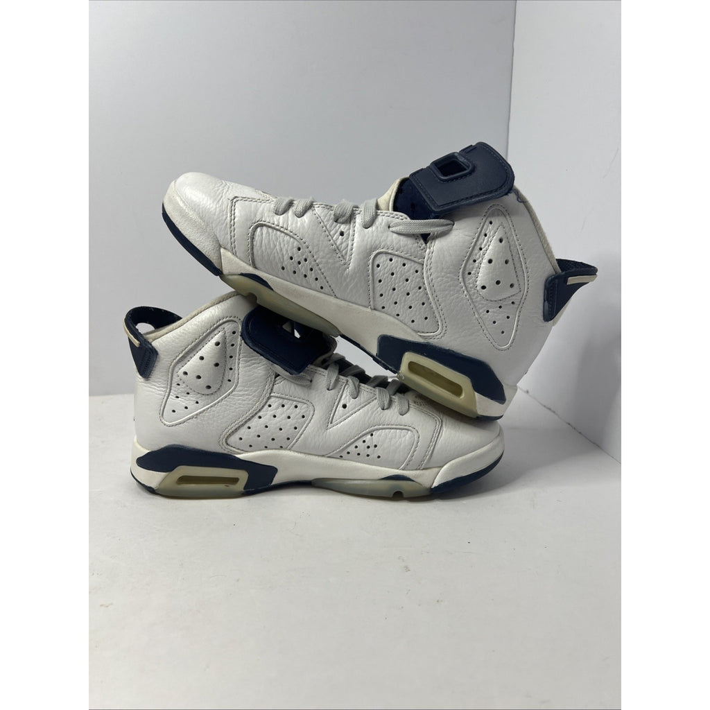 Size 5.5y - Jordan 6 Midnight Navy