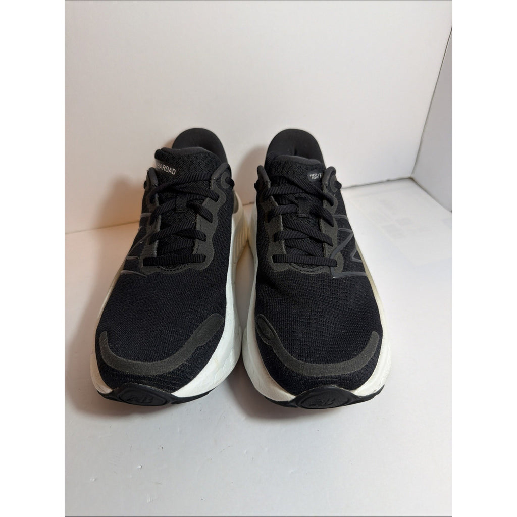 Size 5y - New Balance Fresh Foam X Kaiha Road Black Silver Metallic W