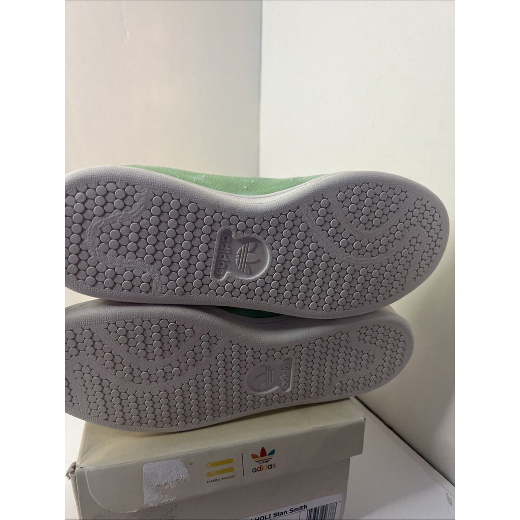 Size 5.5 - adidas Pharrell x Hu Holi x Stan Smith Green