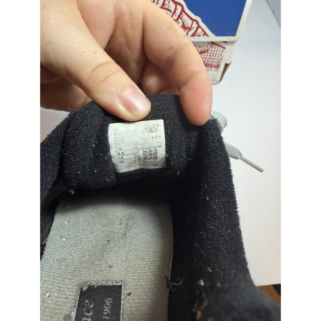 Size 10 - New Balance 574