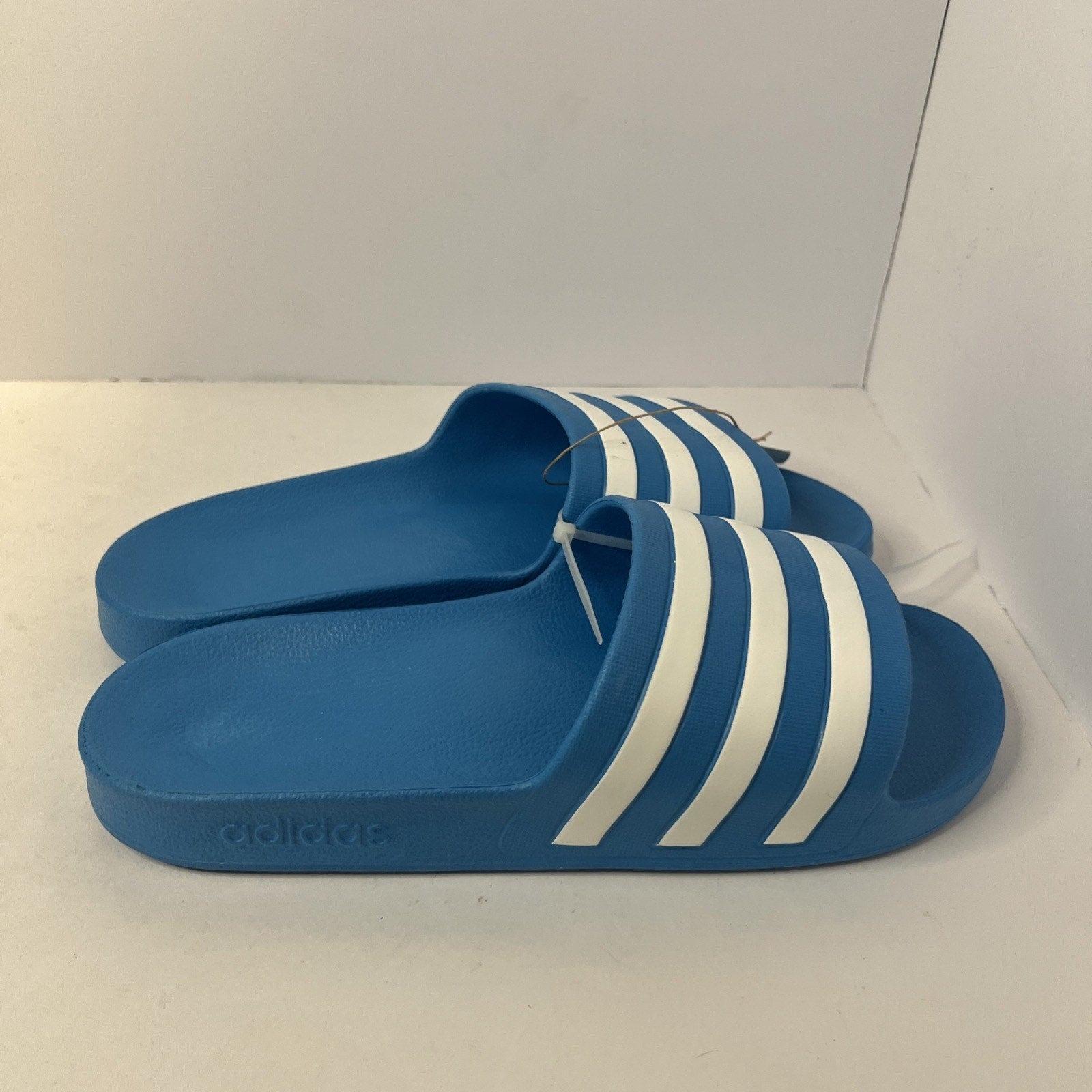 Adidas Men's Size 12 Solar Blue Adilette Aqua Slide New with Tag Sandals