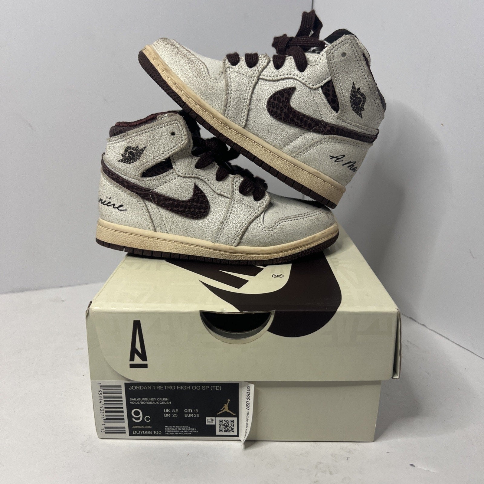 Size 9c - Jordan 1 A Ma Maniere
