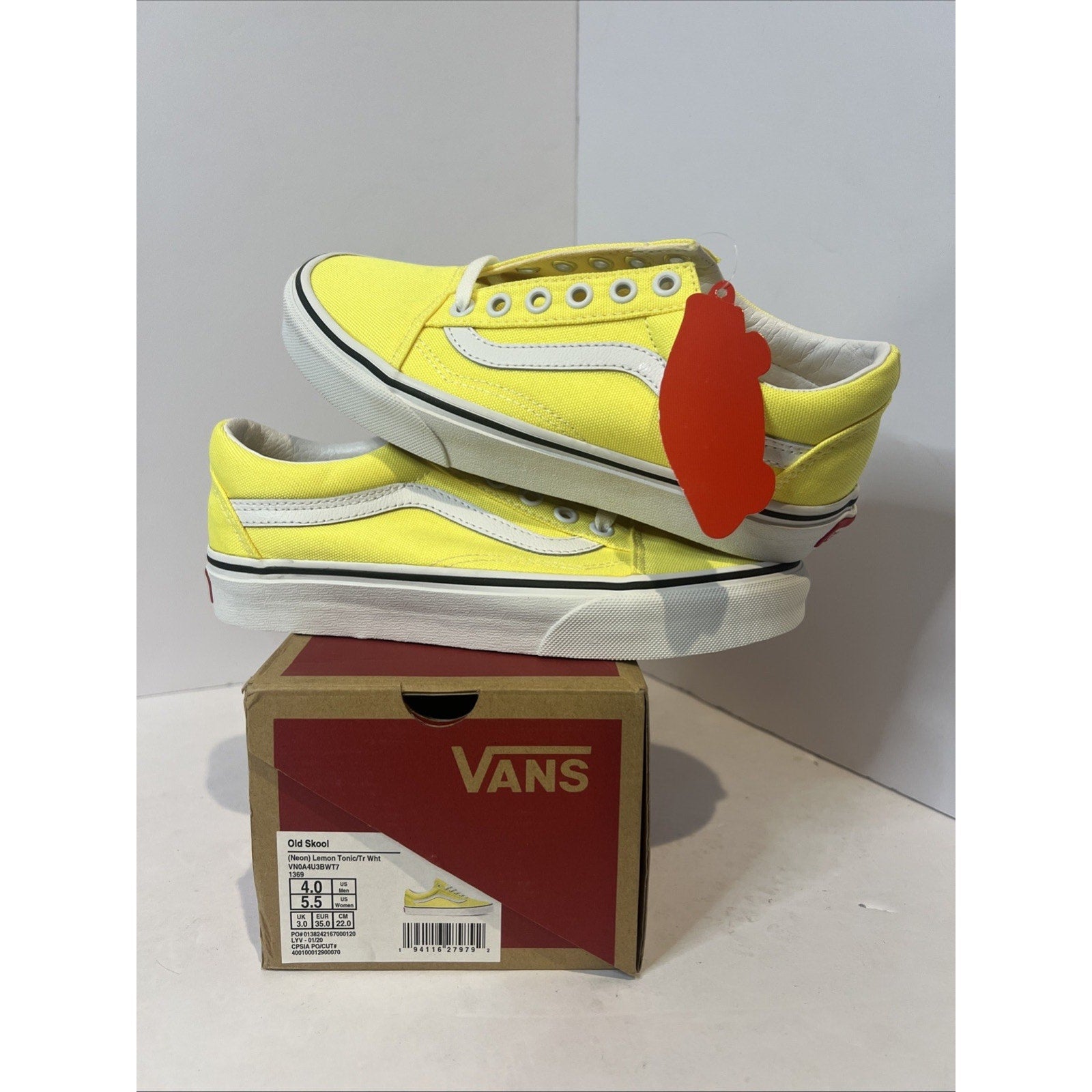 Size 4y - Vans Old Skool Lemon Yellow