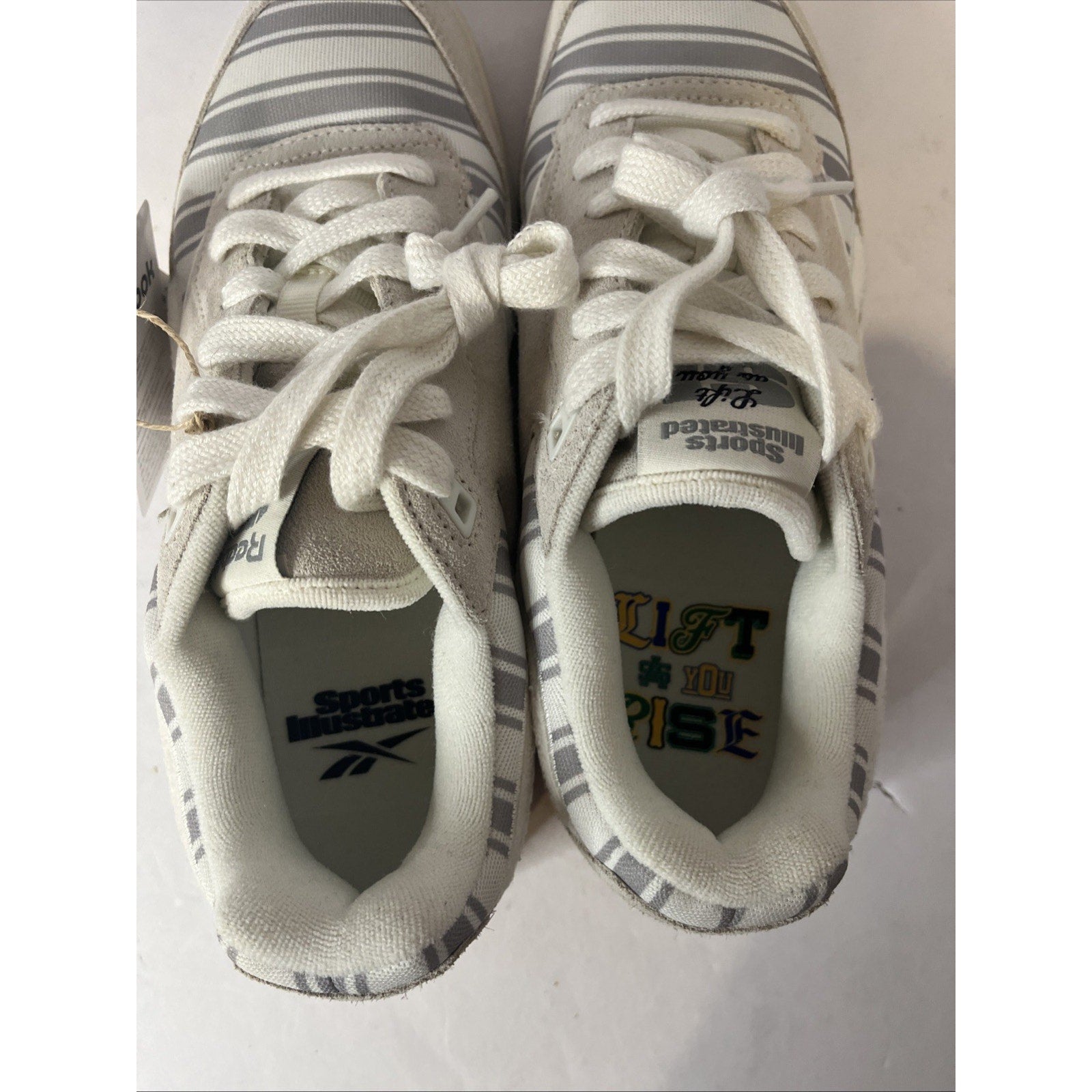 Size 10 - Sports Illustrated Reebok Lift As You Rise