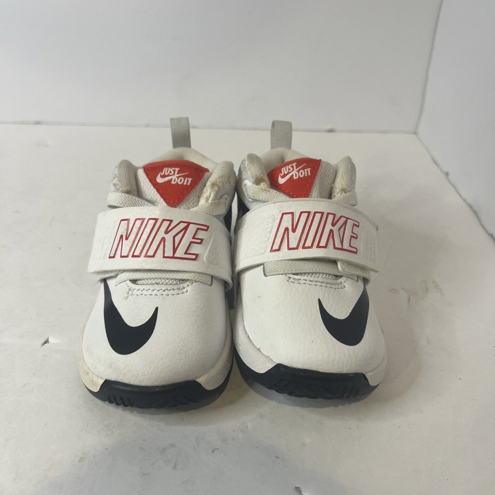 Size 5c - Nike Team Hustle