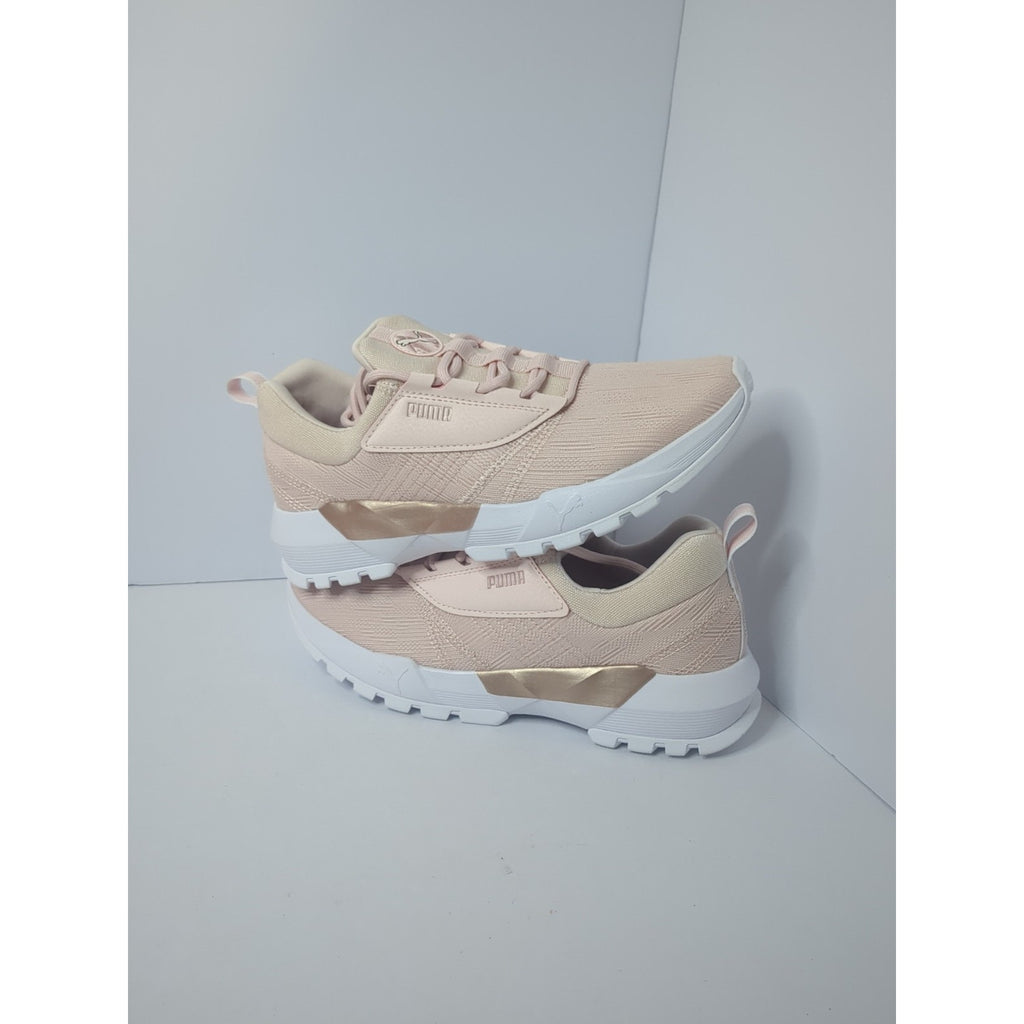 Size 8.5 women's - Puma Venus Knit Blush