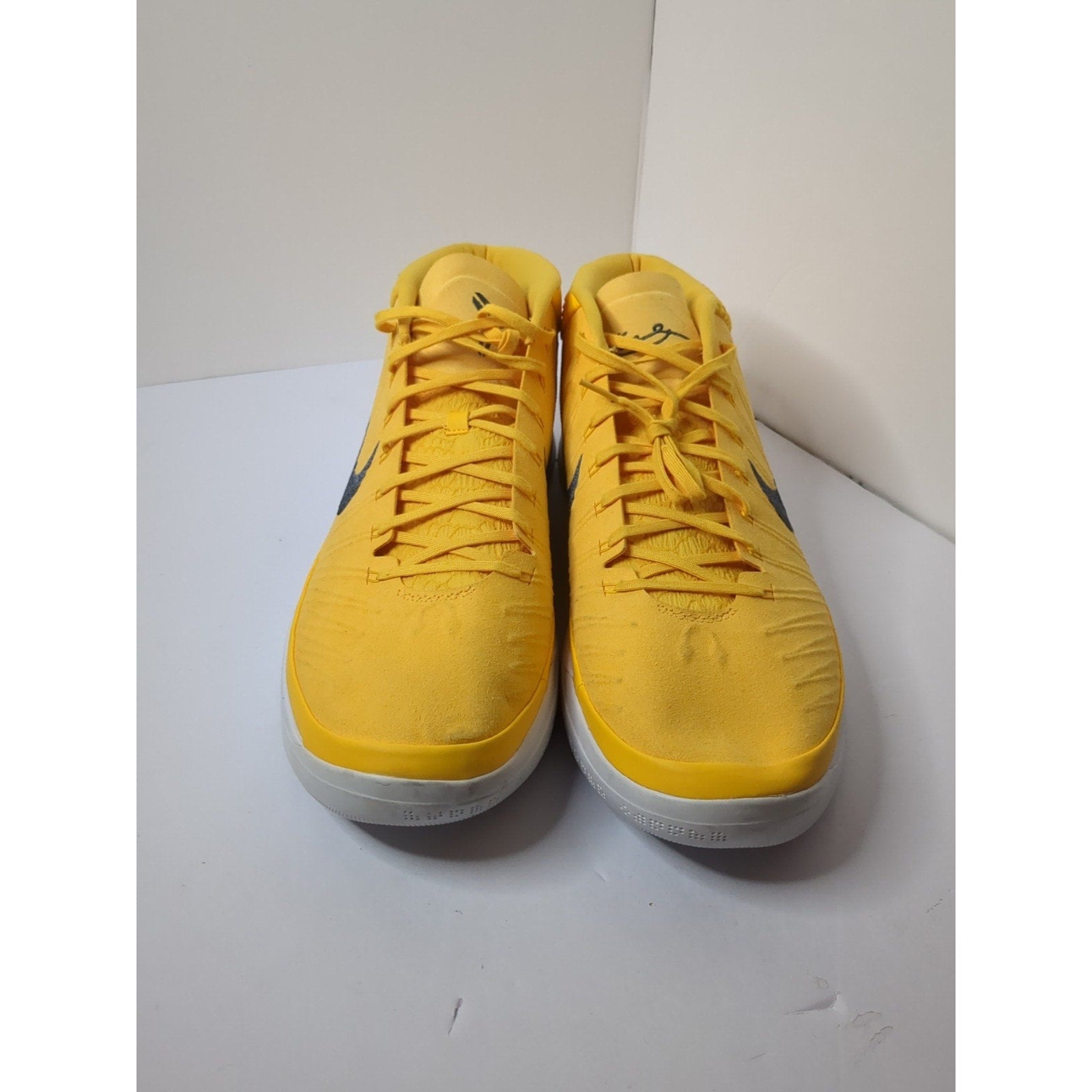 Size 18 - Nike Kobe Bryant AD TB University