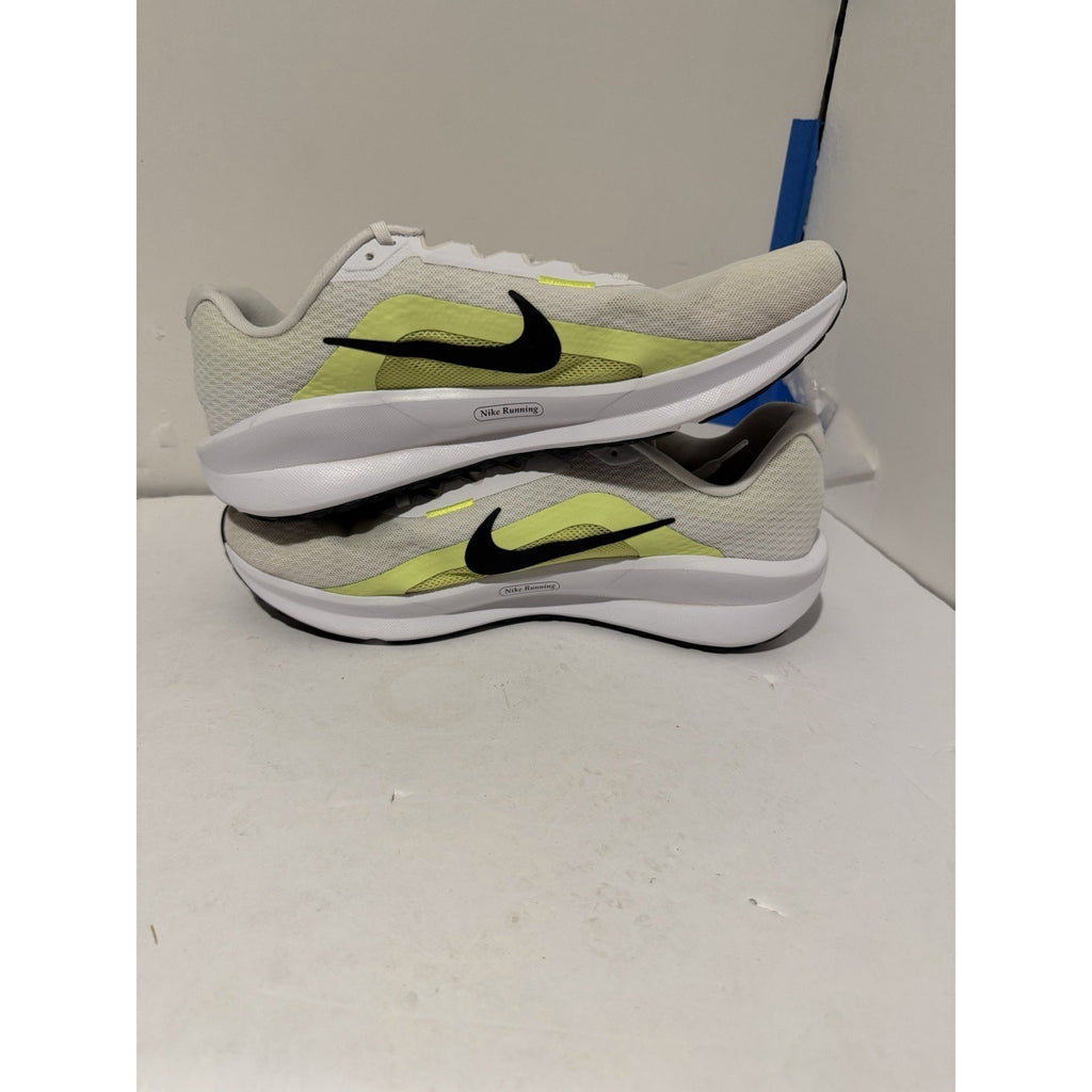 Size 12 M-Nike Downshifter 13