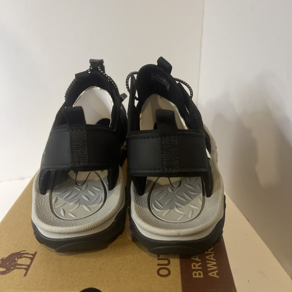 Size 8.5 - Camel Crown Sandals Black