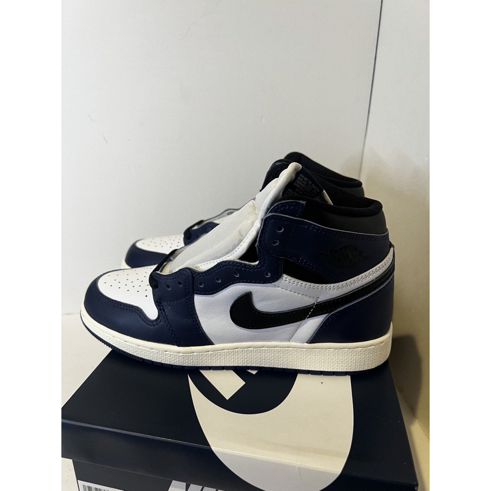 Size 7y - Nike Air Jordan 1 navy