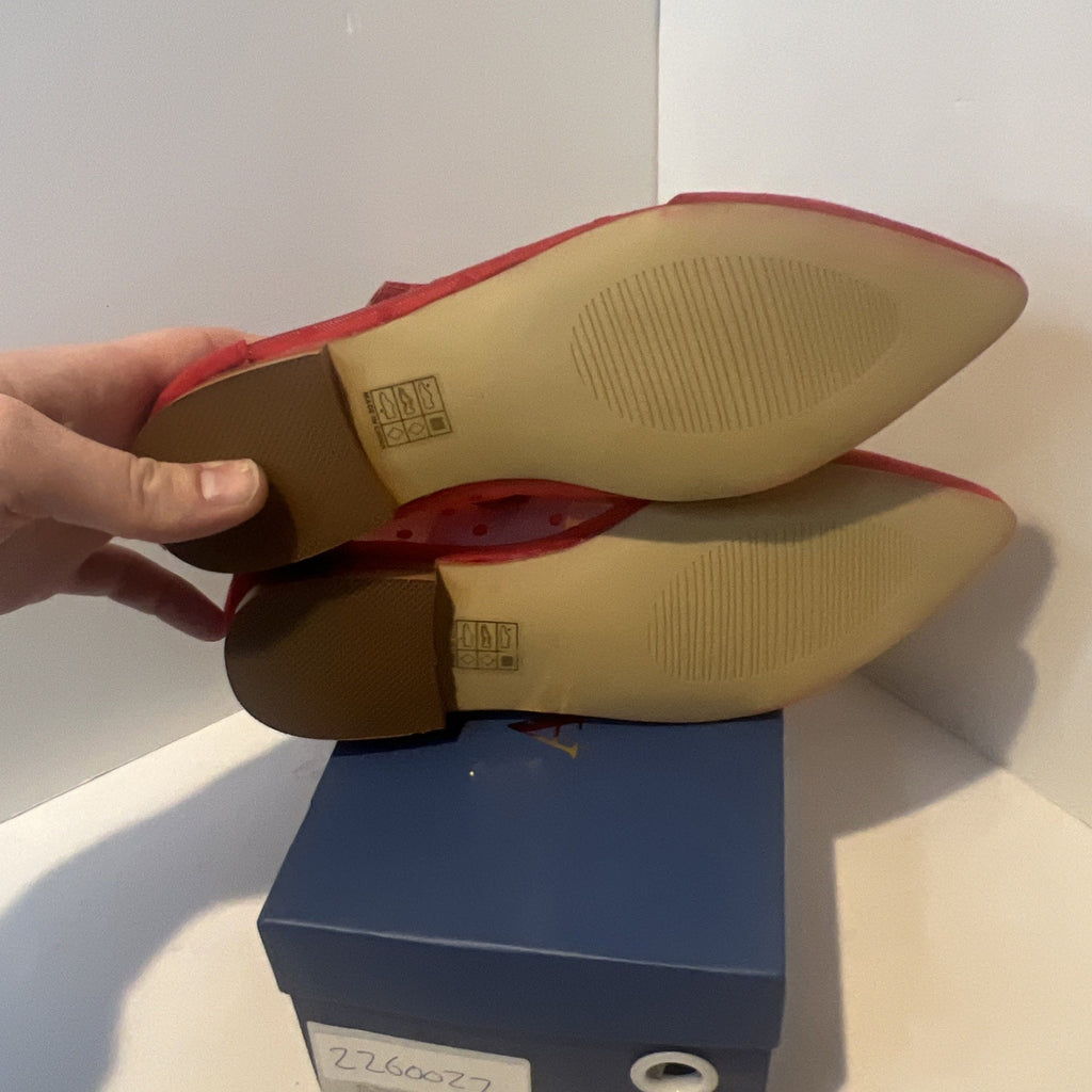 Size 7 Women’s - Red Mesh Flats