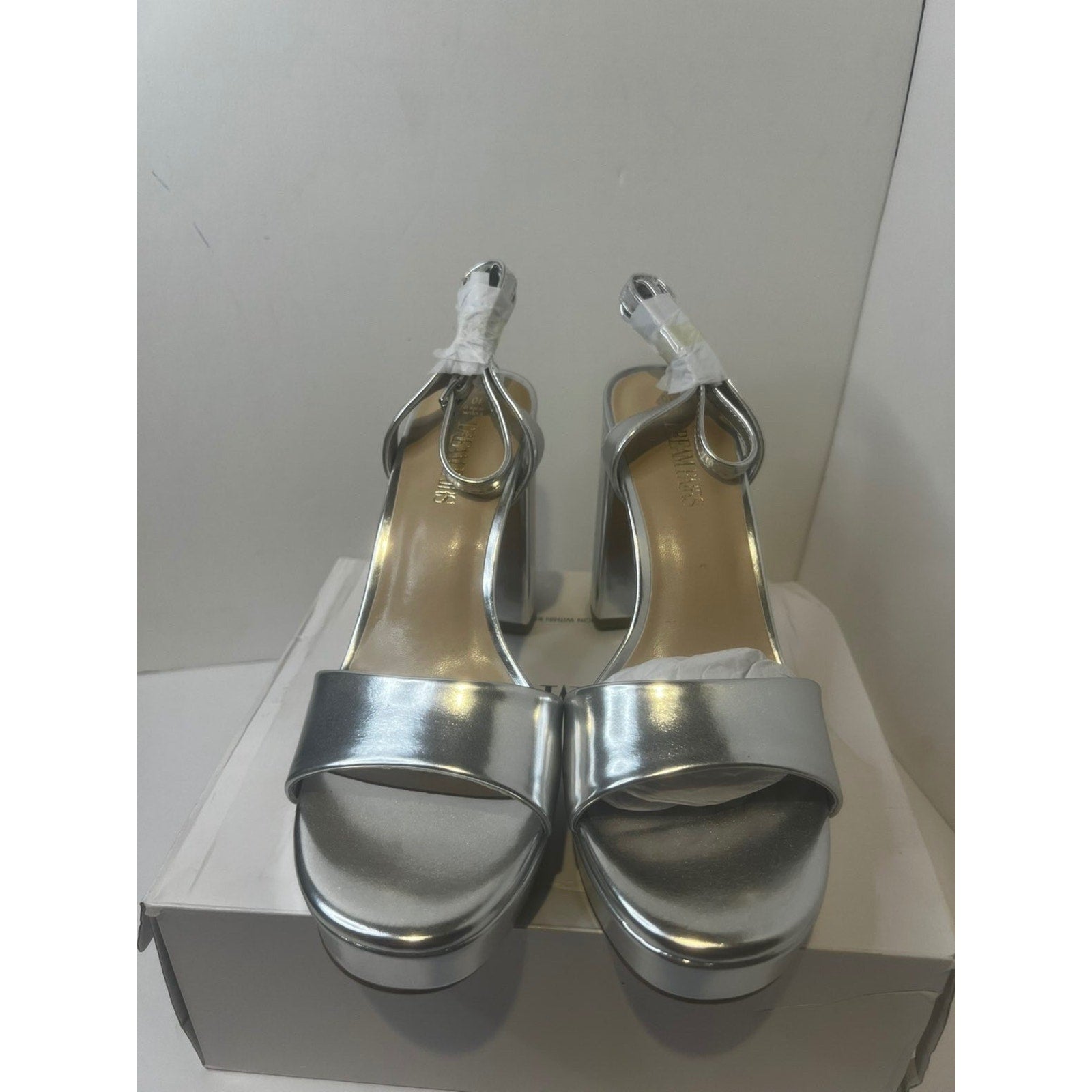 Size 10 Women's - Silver high heels