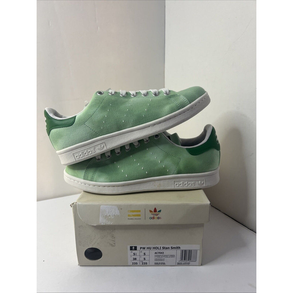 Size 5.5 - adidas Pharrell x Hu Holi x Stan Smith Green