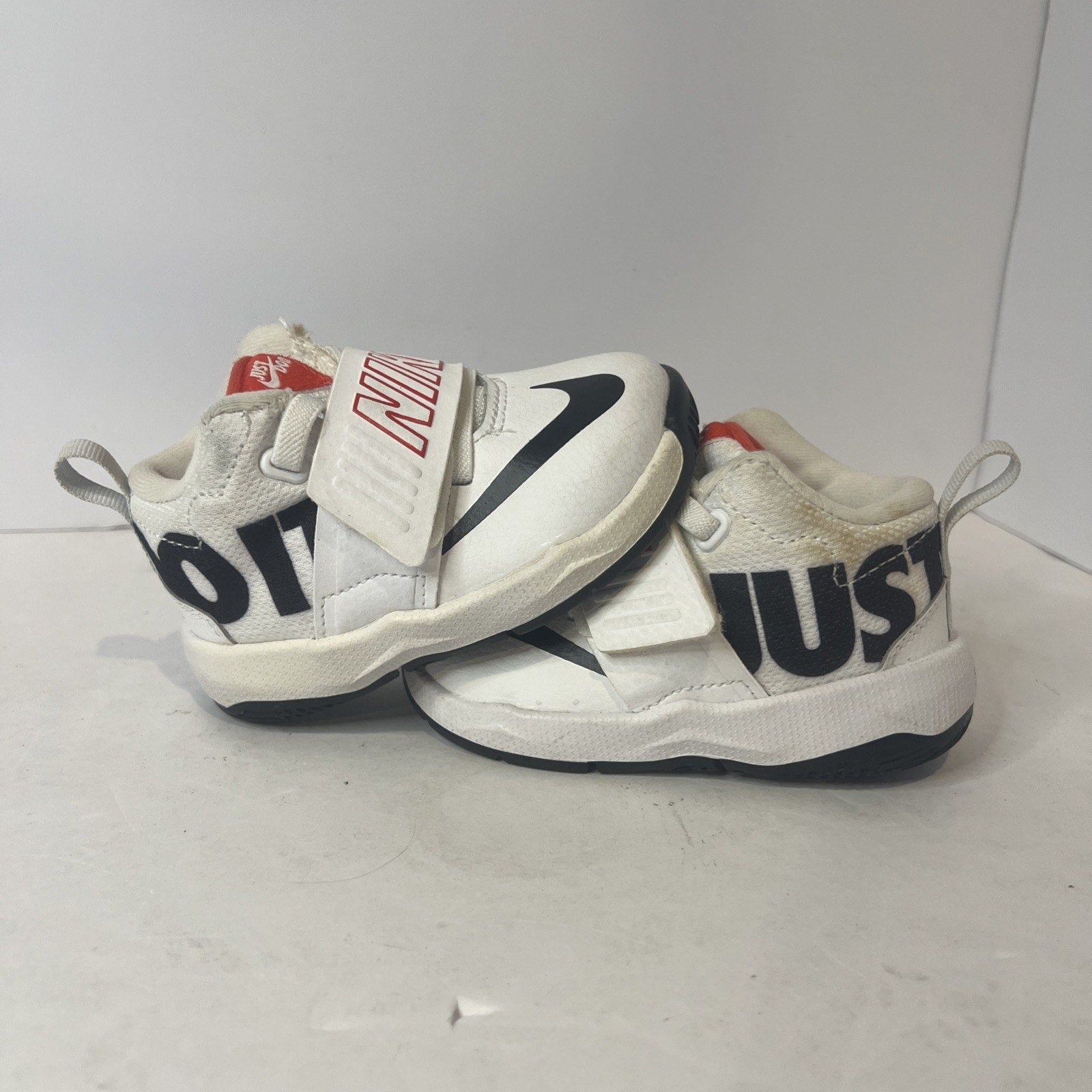Size 5c - Nike Team Hustle
