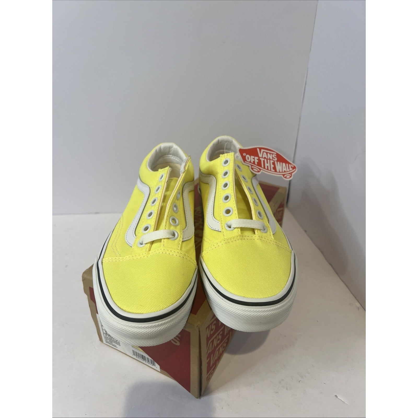 Size 4y - Vans Old Skool Lemon Yellow