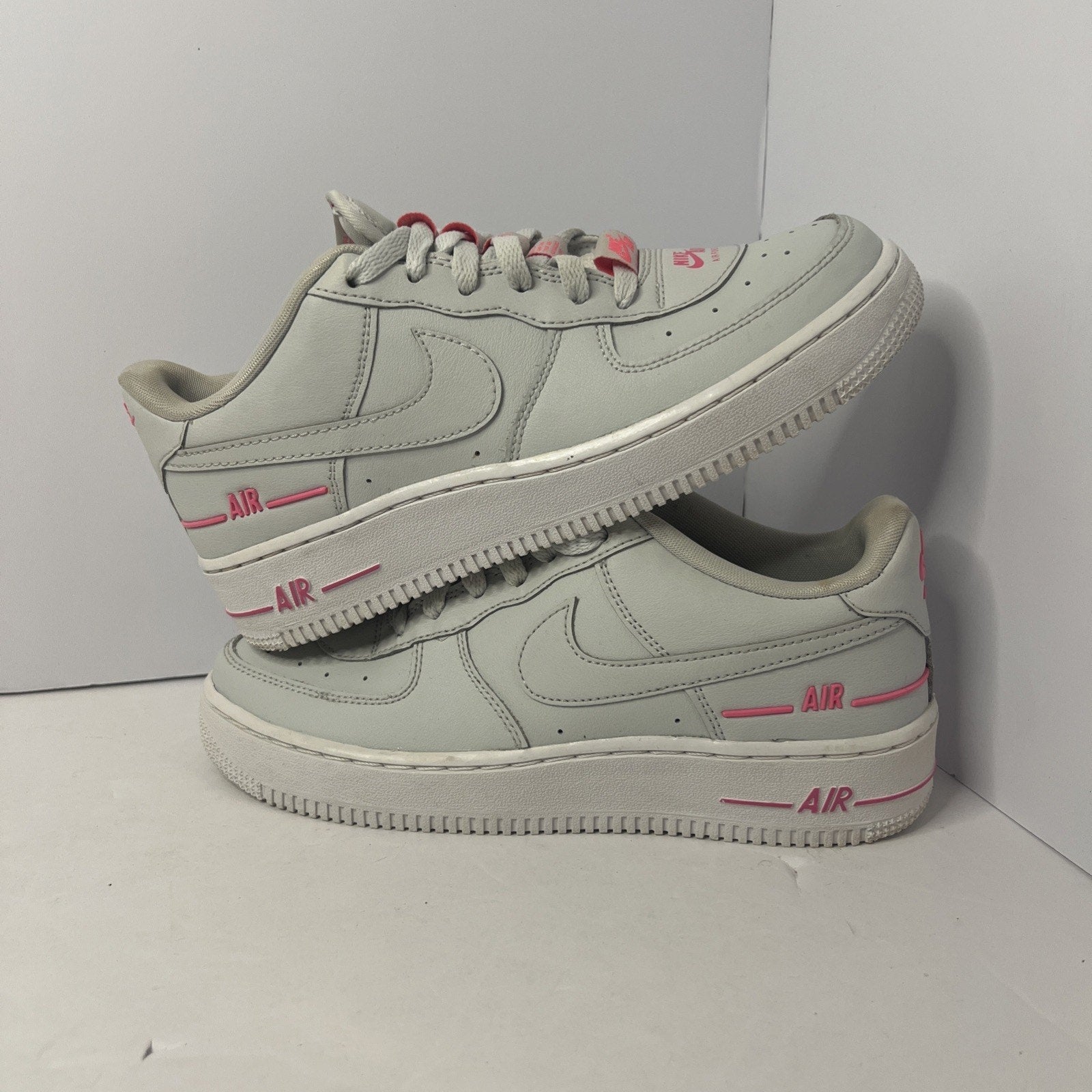 Size 6y - Af1 LV8 Photon Dust