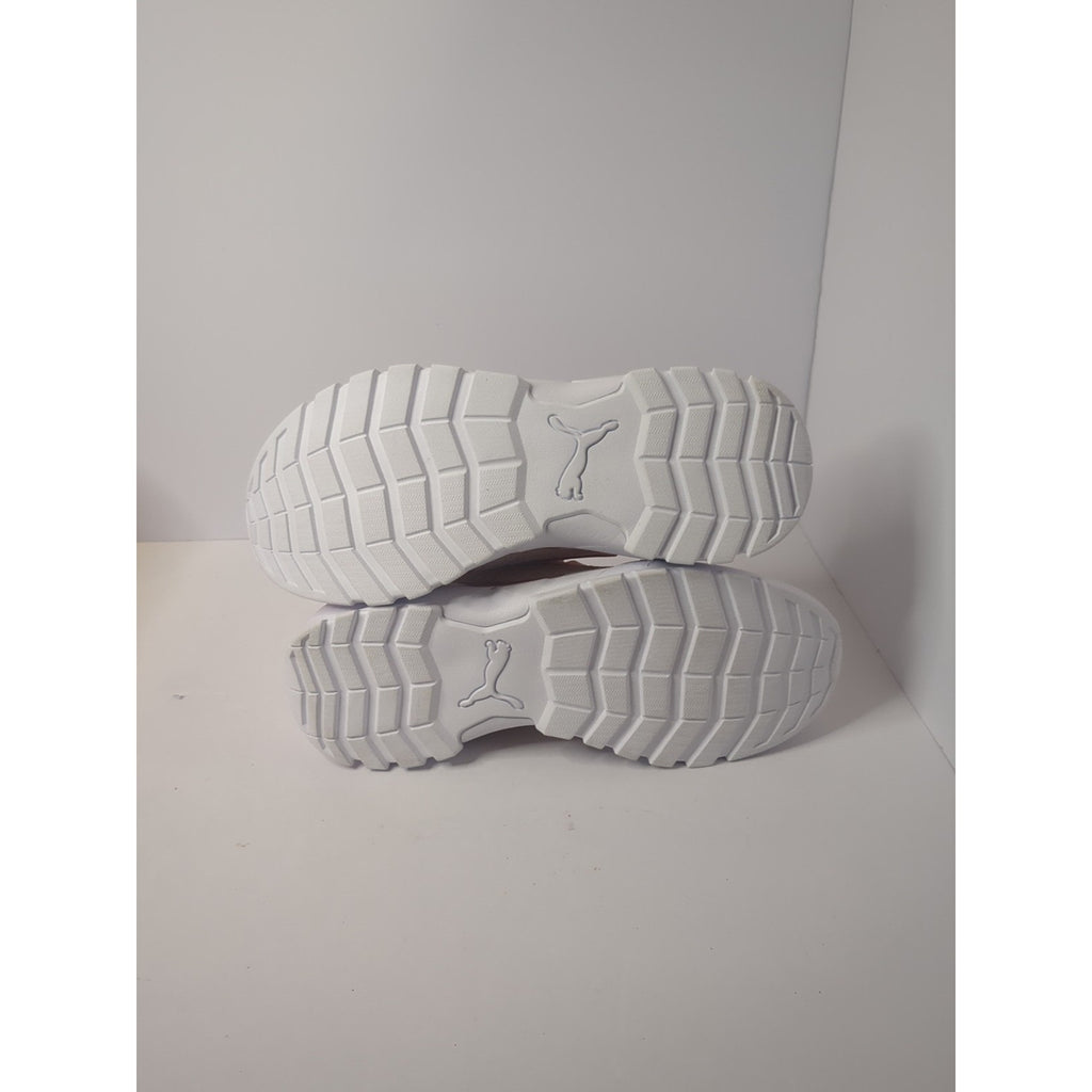 Size 8.5 women's - Puma Venus Knit Blush