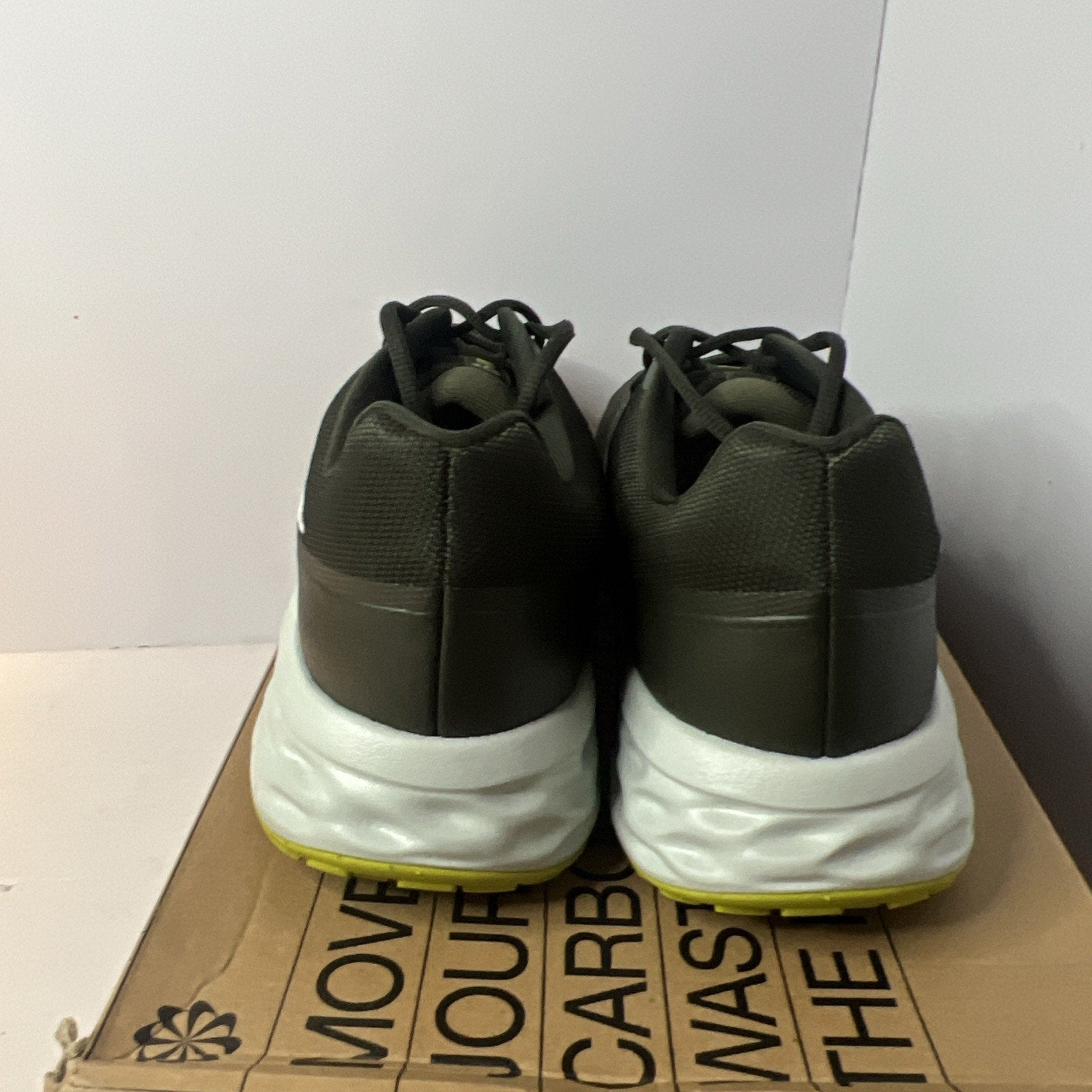 Size 14 - Nike Revolution 6