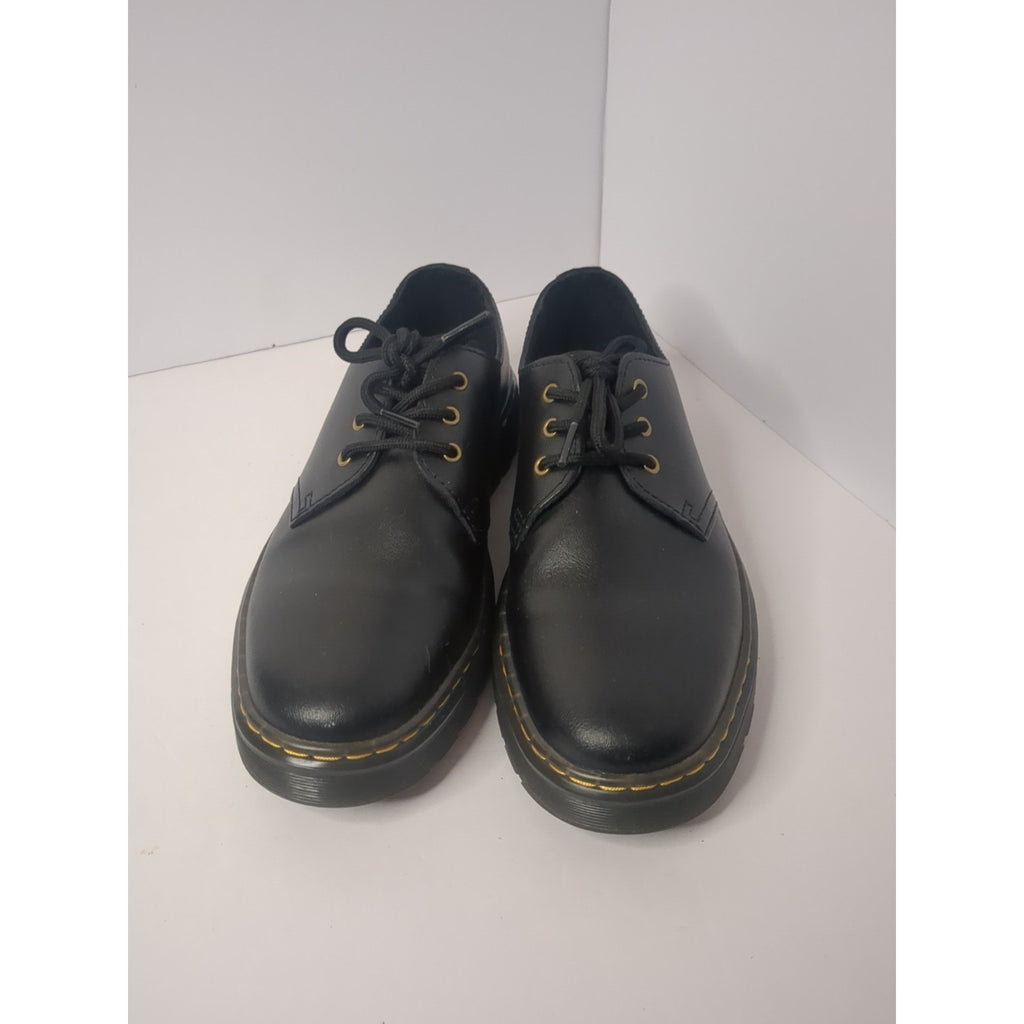 Size 7- Doc Martin Air Wait Low