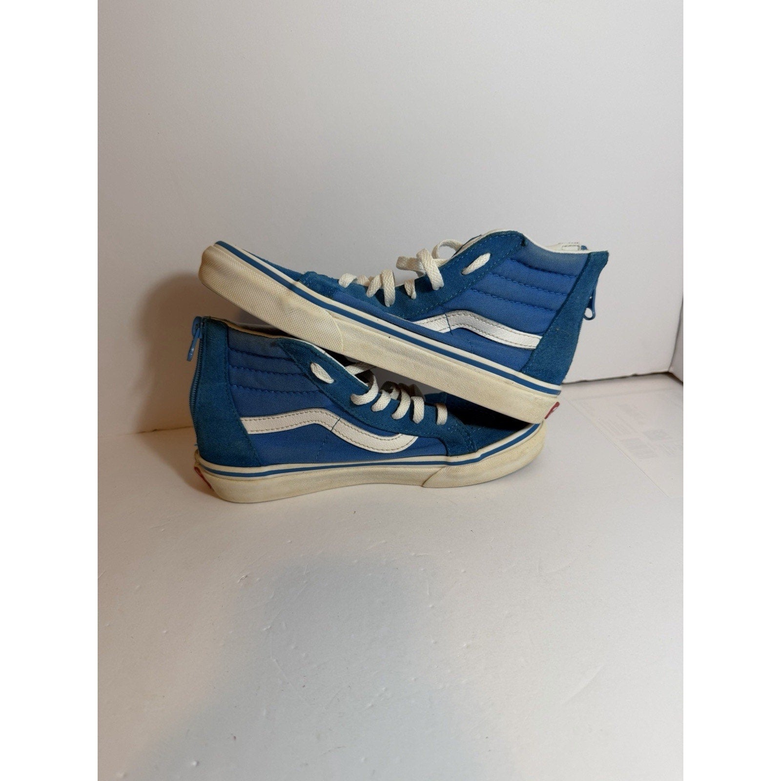 Size 2.5y - Vans Teal Hightop