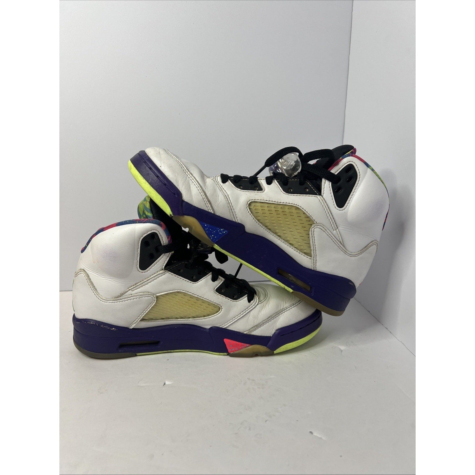 Size 7.5 - Jordan 5 Retro Alternate Bel-Air 2020
