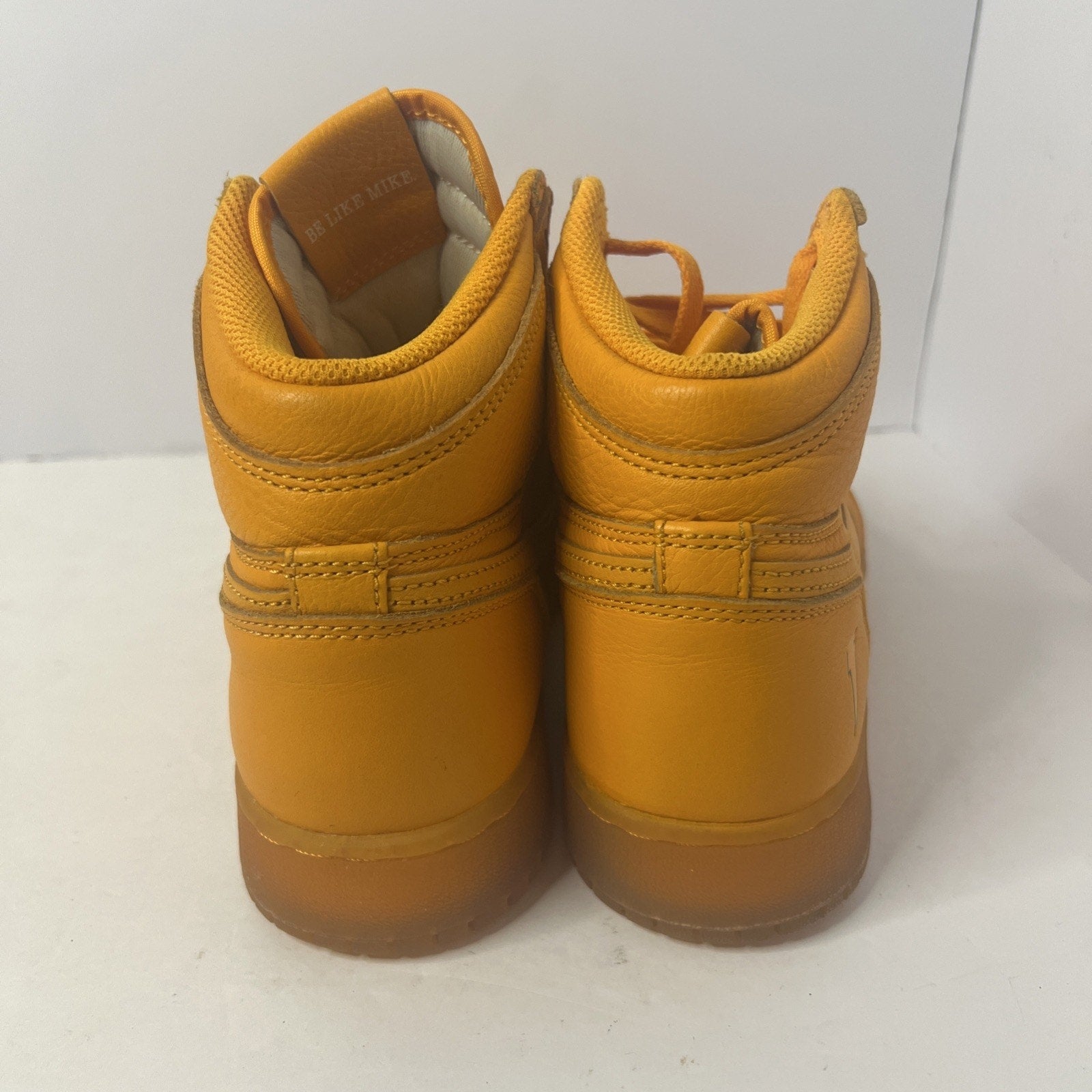 Size 5.5 - Air Jordan 1 Retro OG G8RD High Orange Peel