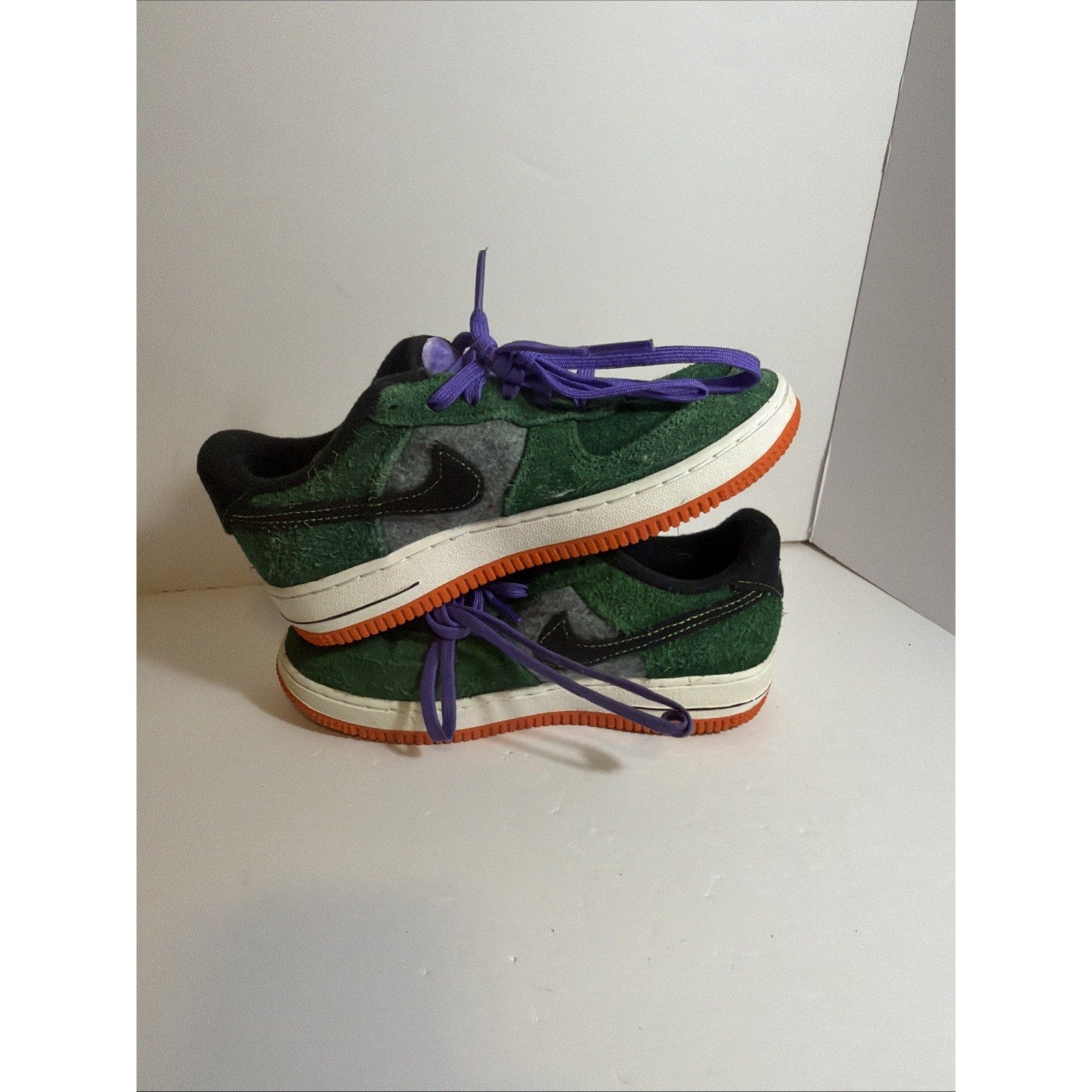 Size 4.5 (GS) - Nike Air Force 1 LV8 Low Halloween - Spooktacular