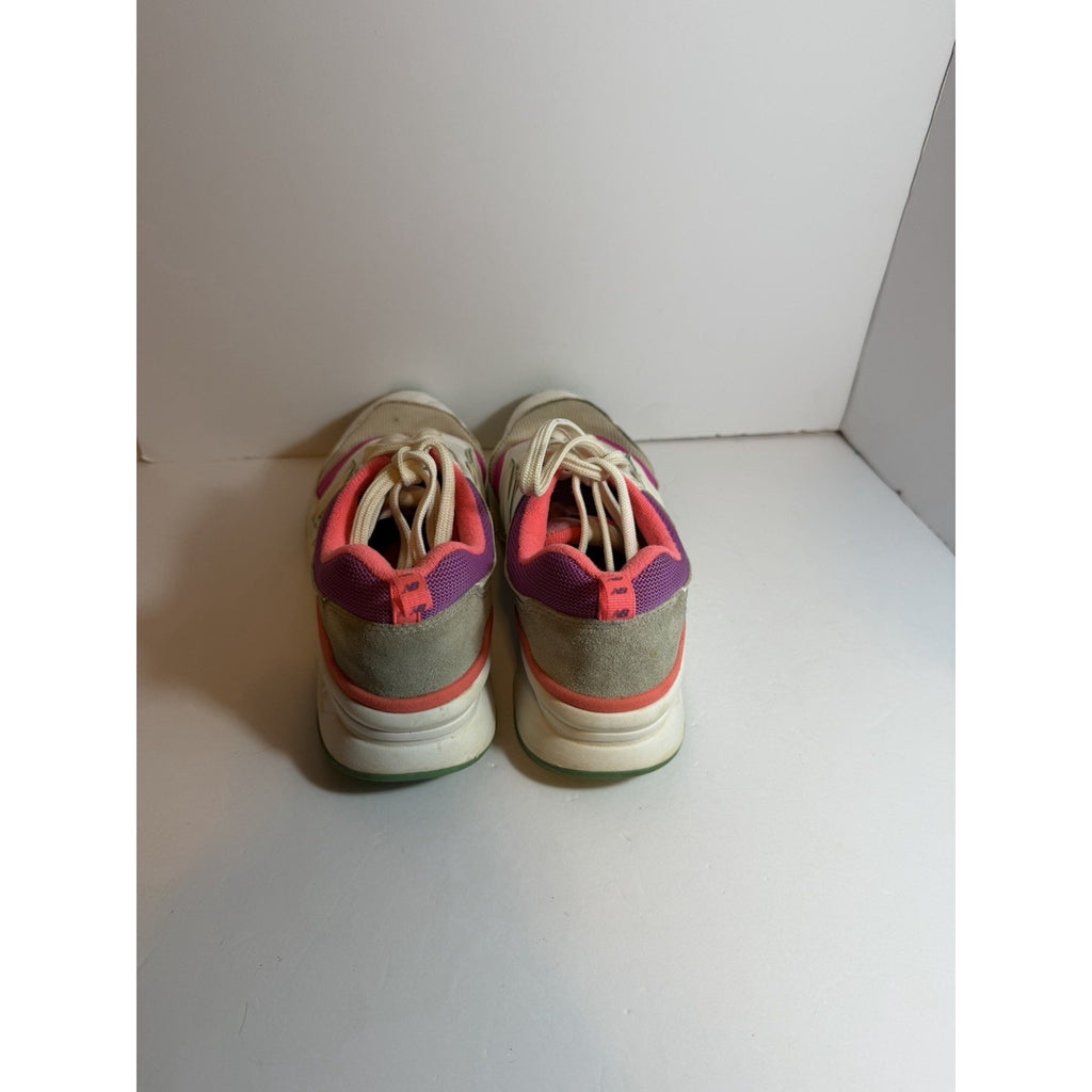 size 9 womens - new balance