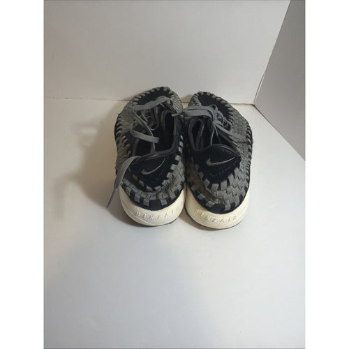 Size 10 women - Nike Air Footscape Woven Black