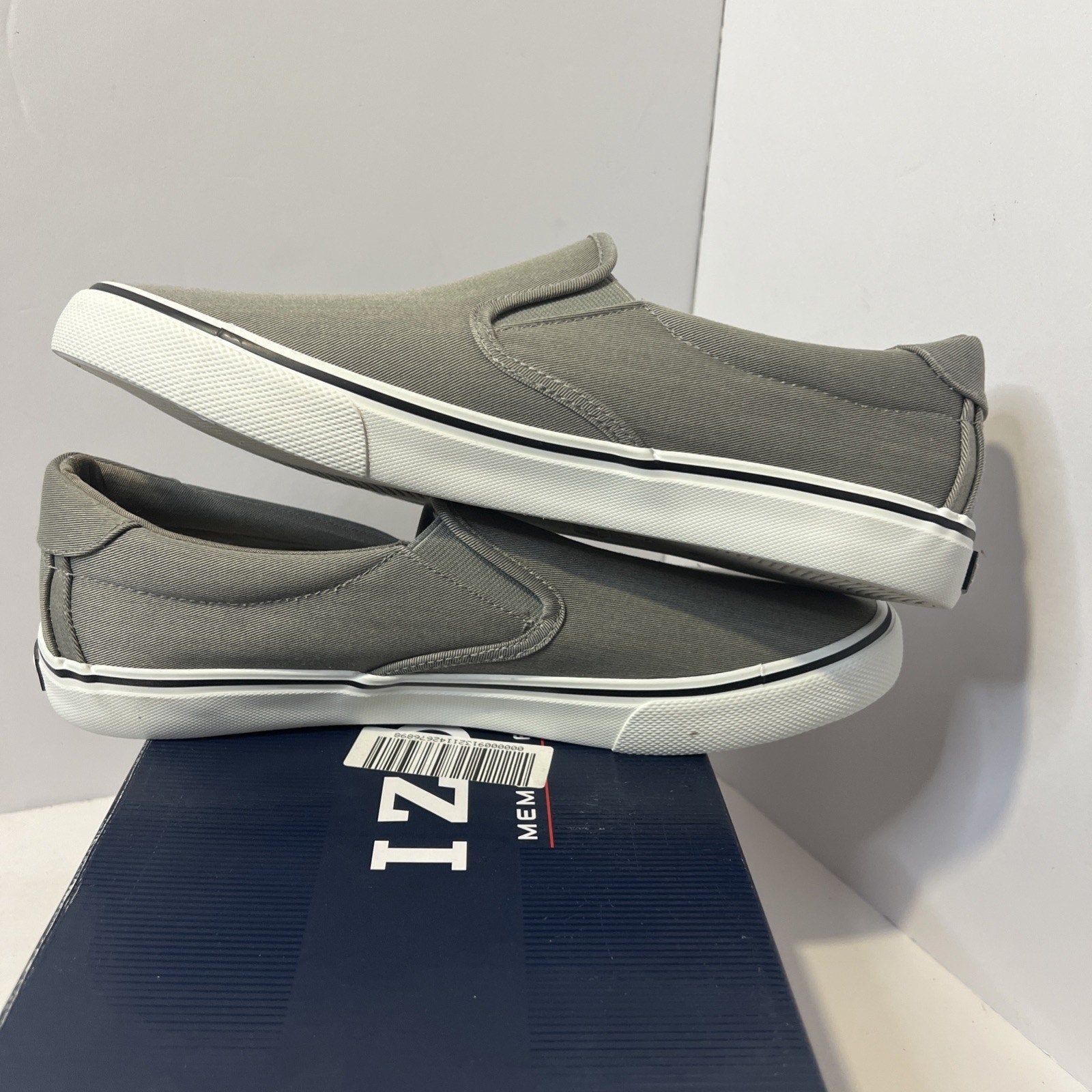 Size 10.5 - Izod Slip On Grey