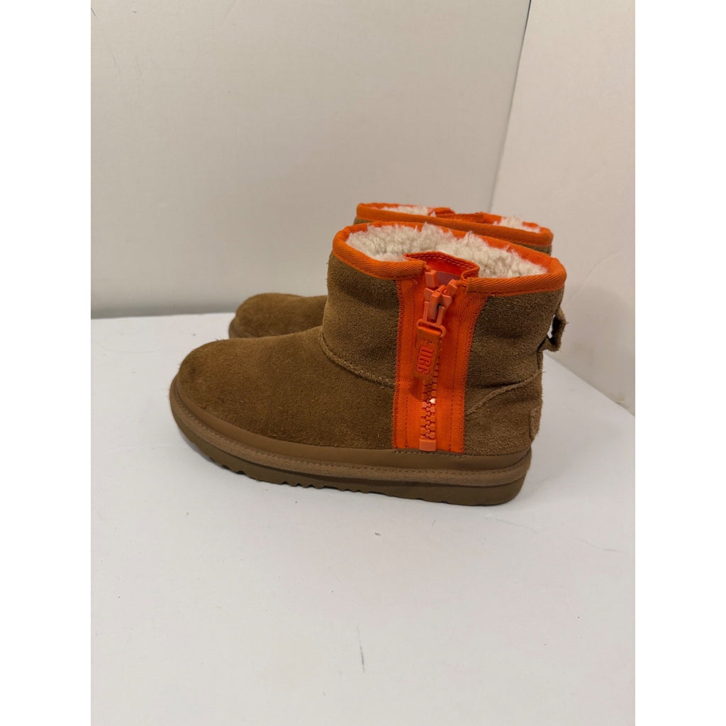 size 3y - ugg boots