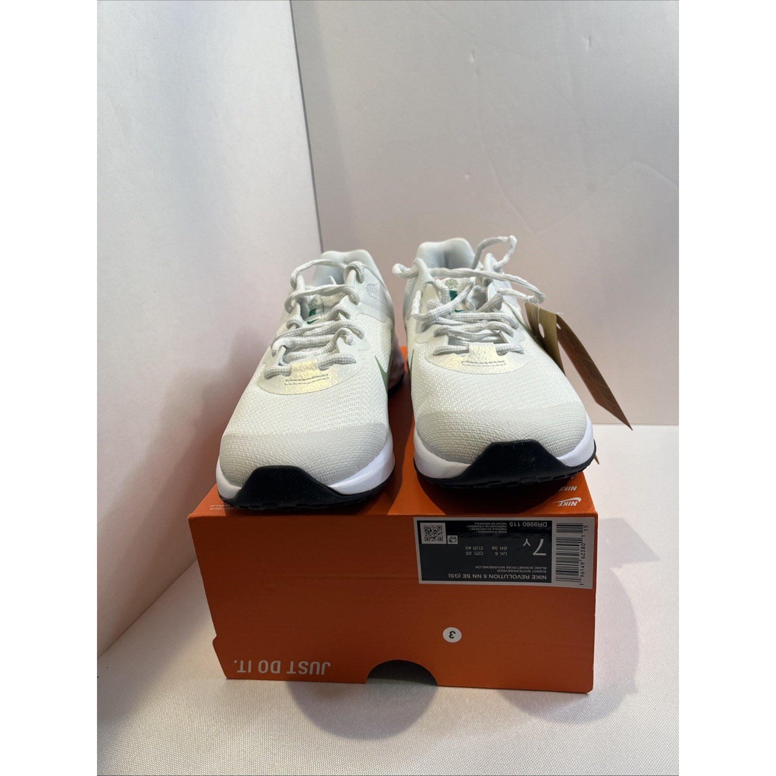 Size 7Y - Nike Revolution 6 Summit White