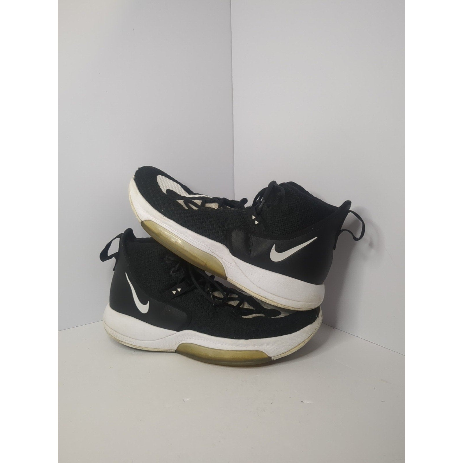 Size 14- Nike Zoom Rize