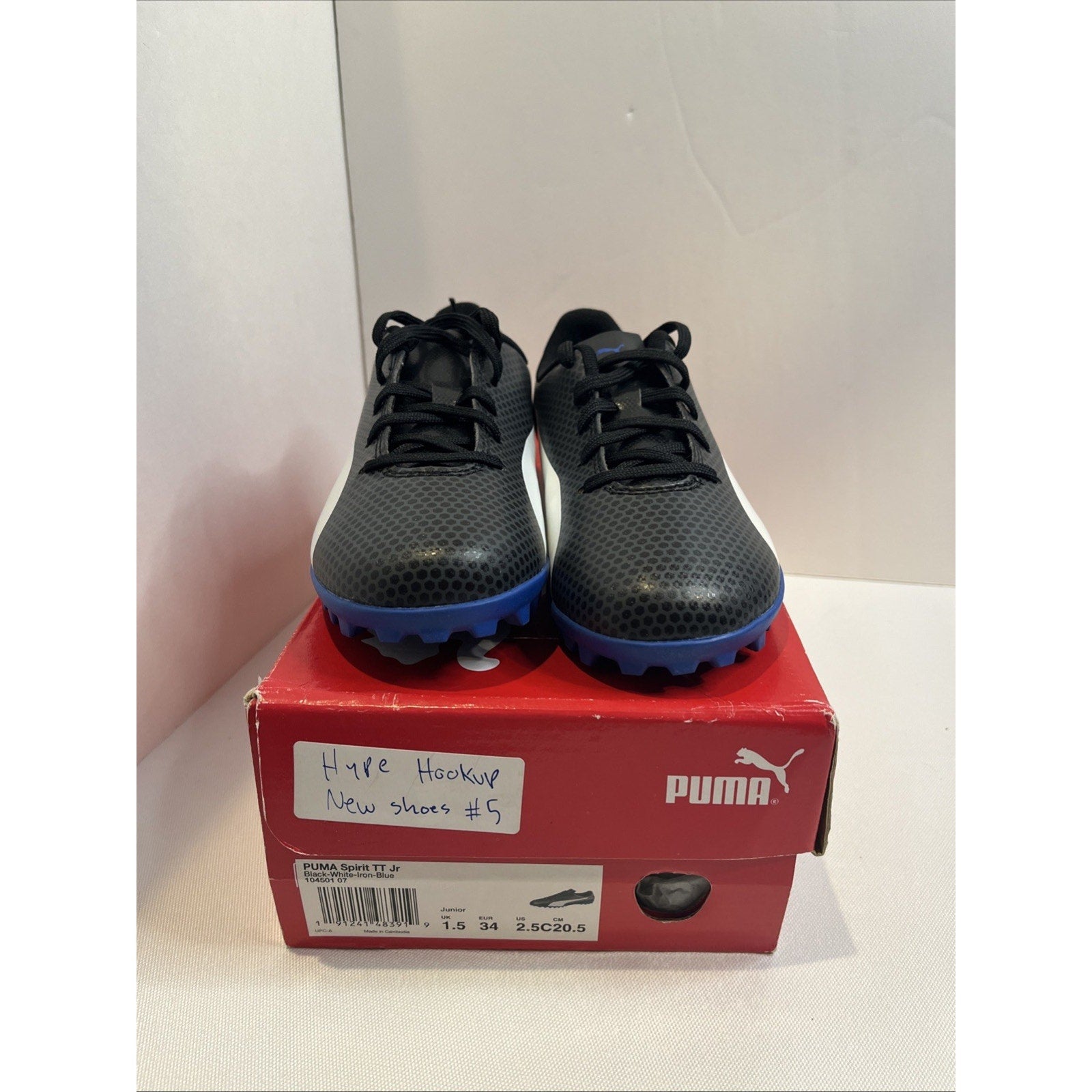 Size 2.5 Y Puma Spirit TT Jr Cleats