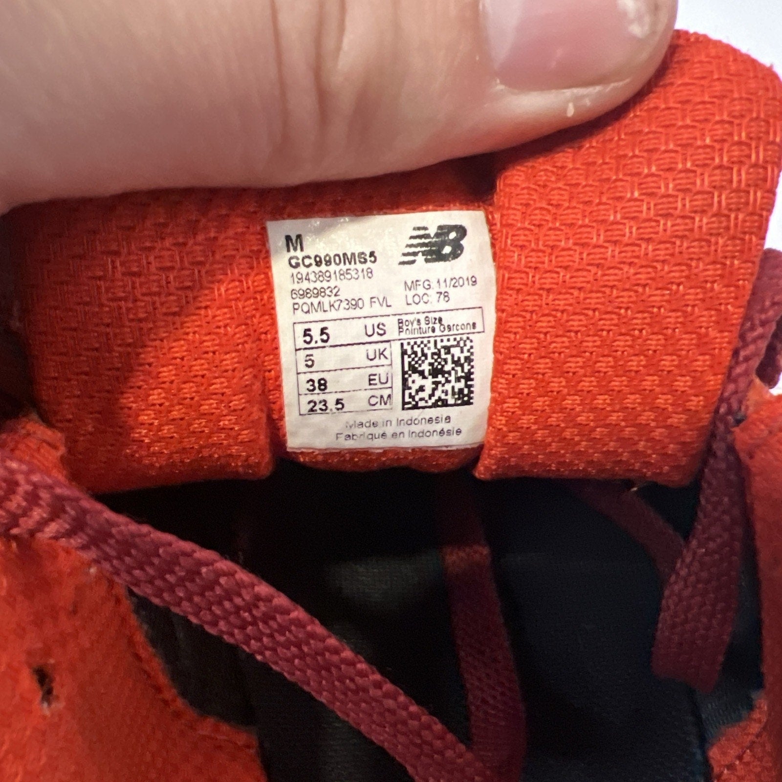 Size 5.5y - New Balance 990