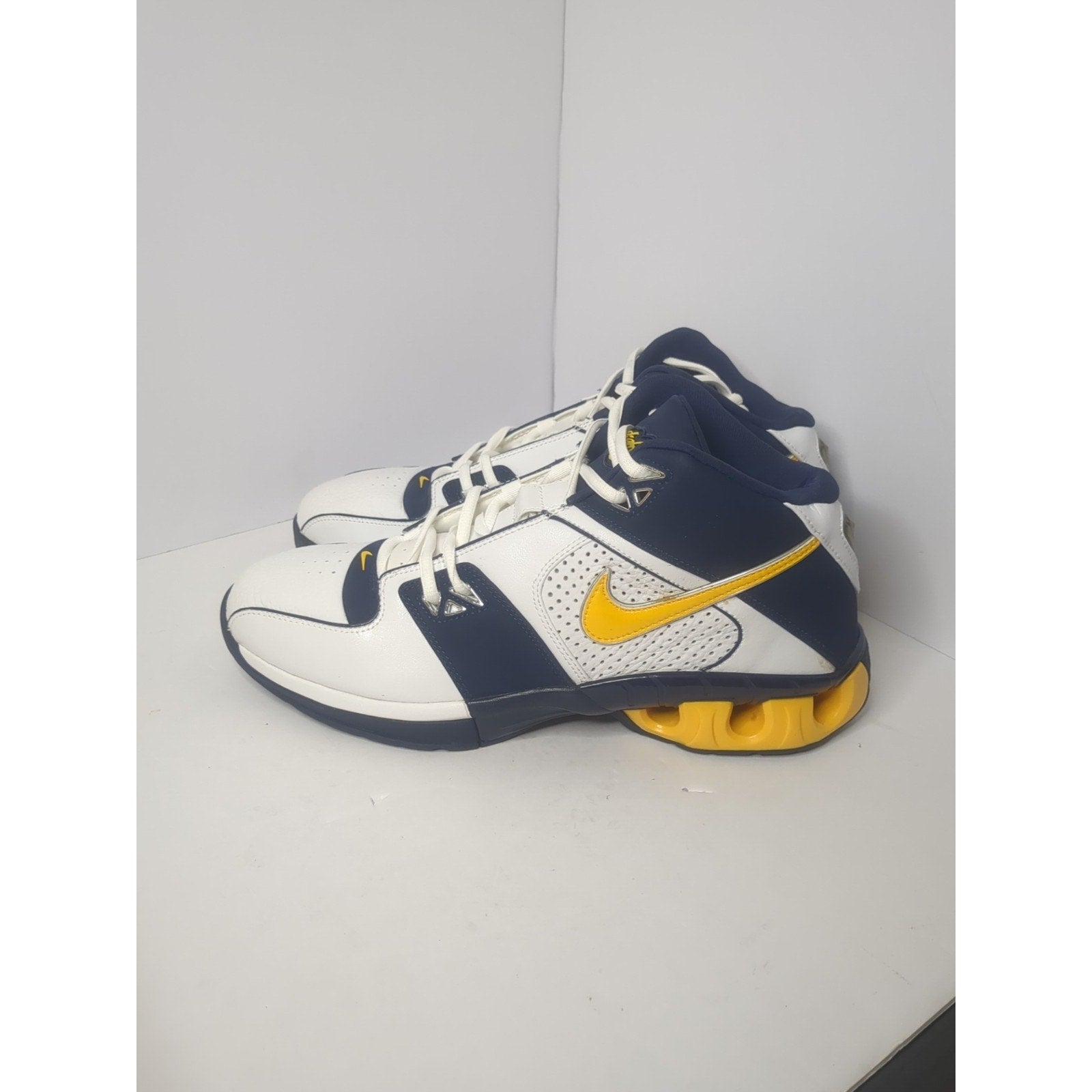 Size 13- Nike Imp Ax Dime
