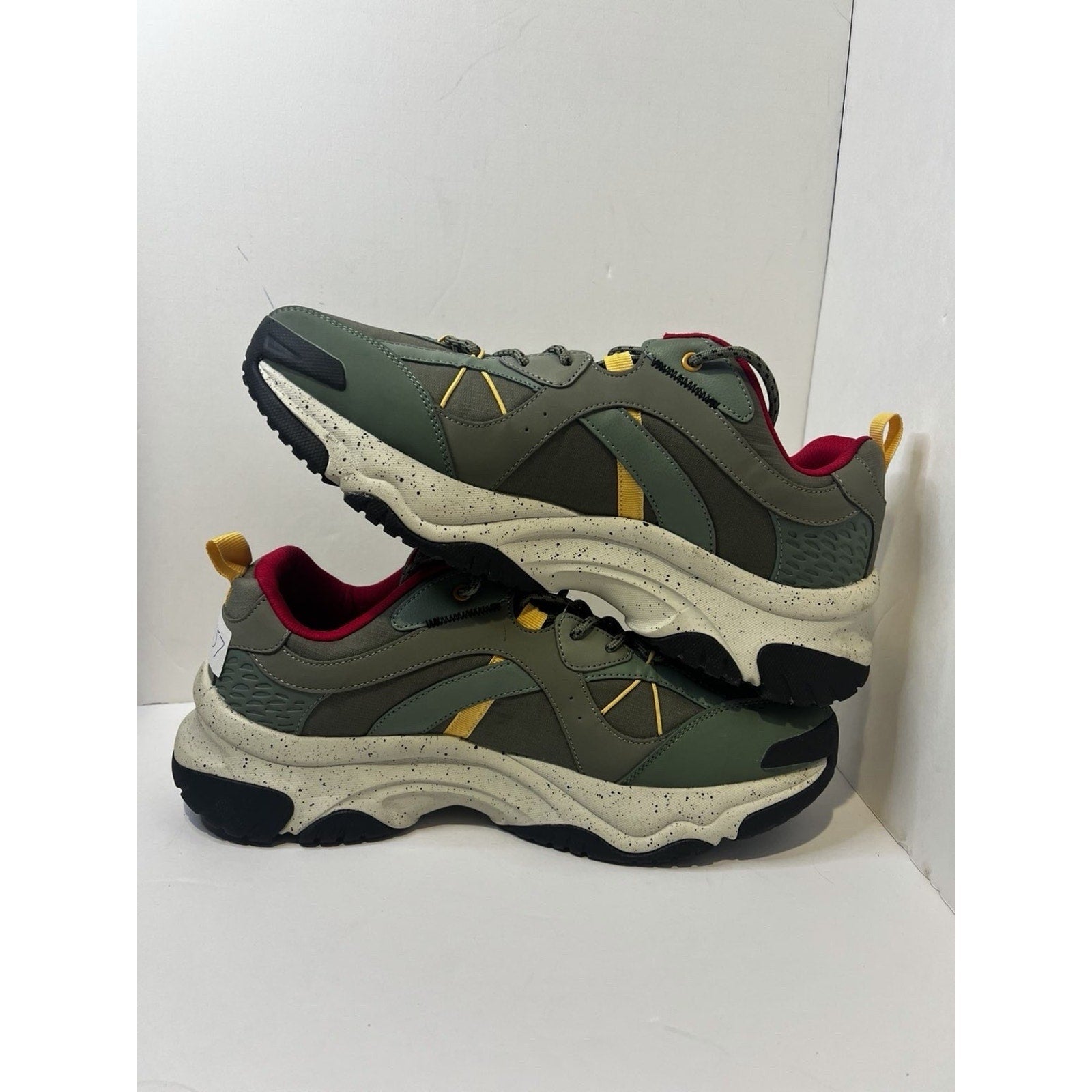 Size 13 M-Sketcher Moonhiker