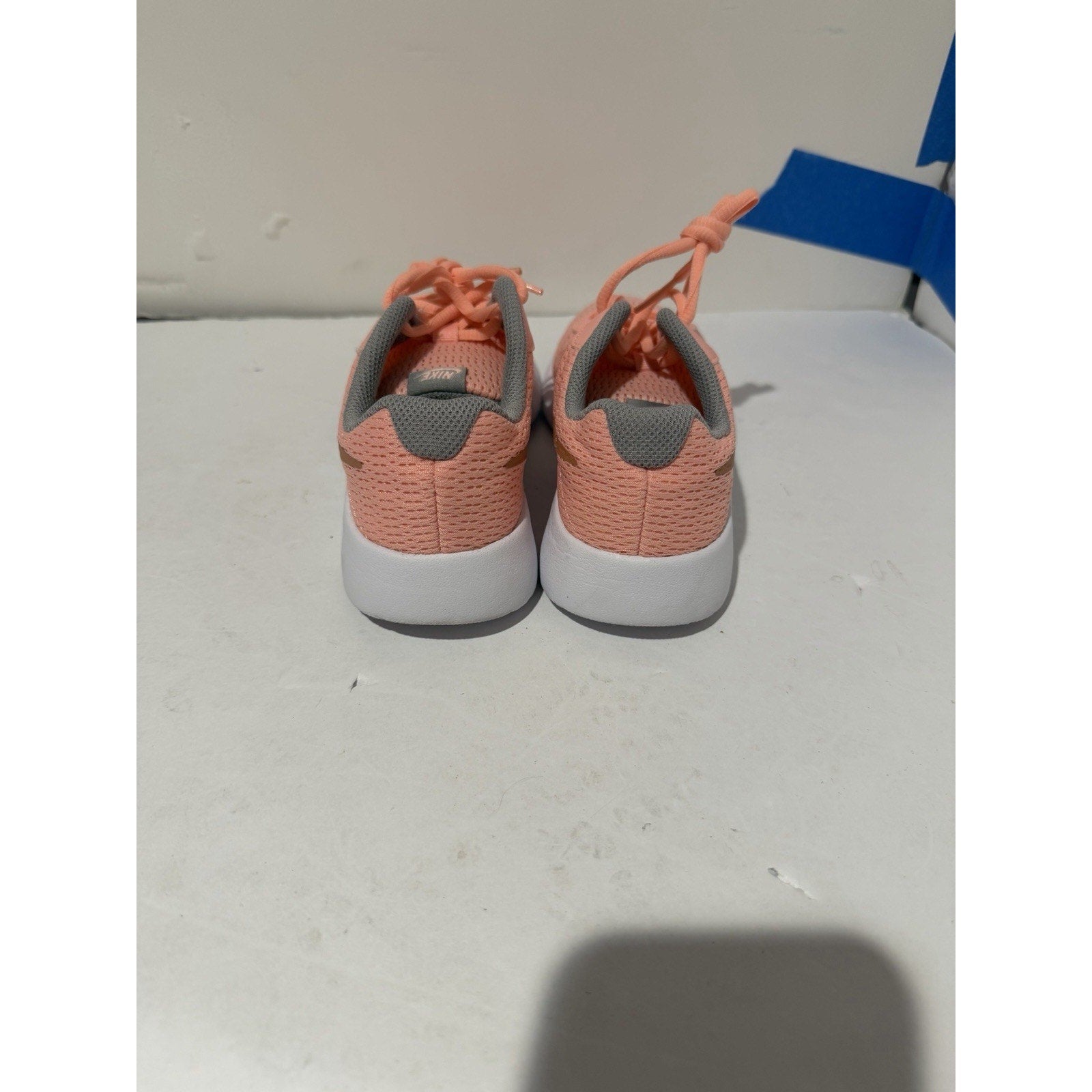 Size 2.5y - Nike Tanjun