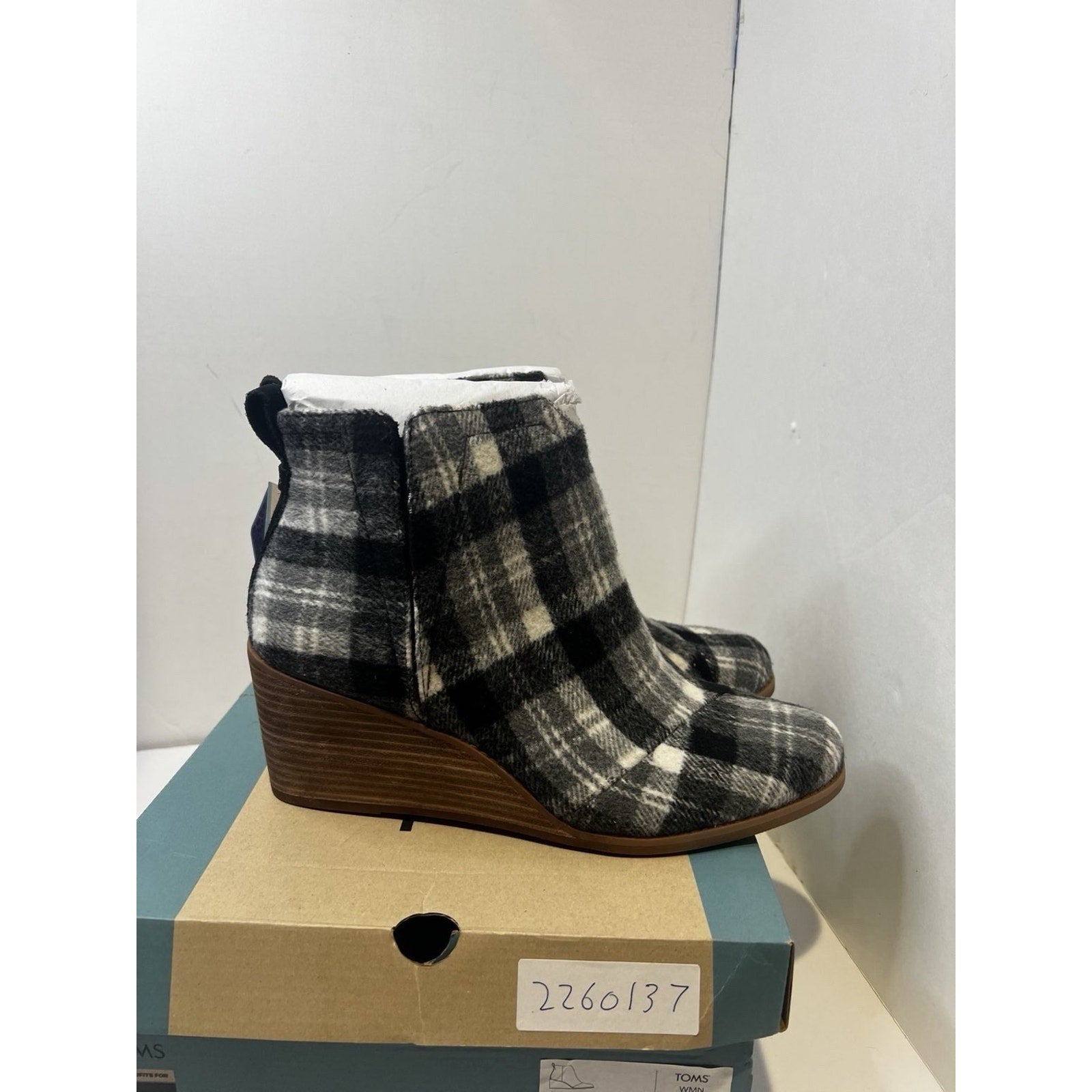 Size 11 Women-TOMS Clare wedge booties