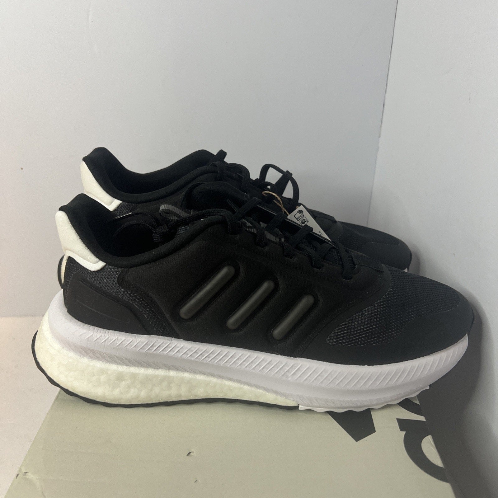Size 9.5 - Adidas Powerphase