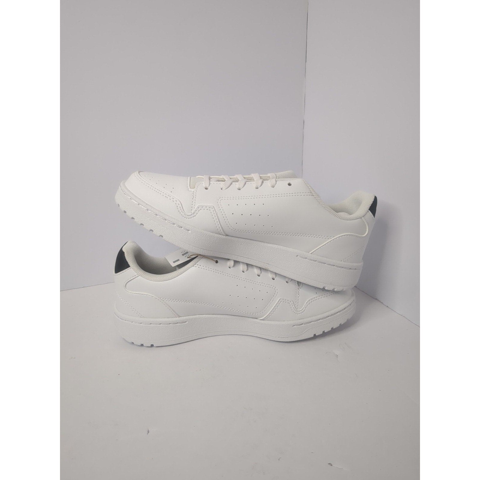 Size 5 - adidas Originals White