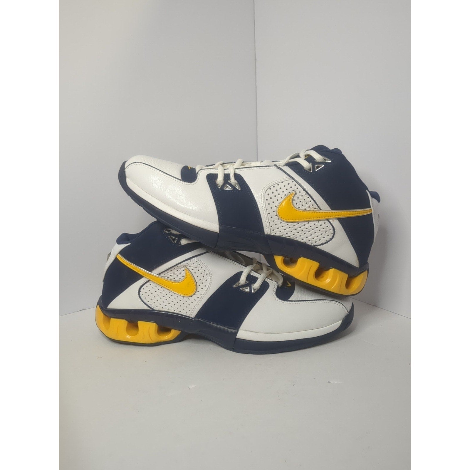 Size 13- Nike Imp Ax Dime