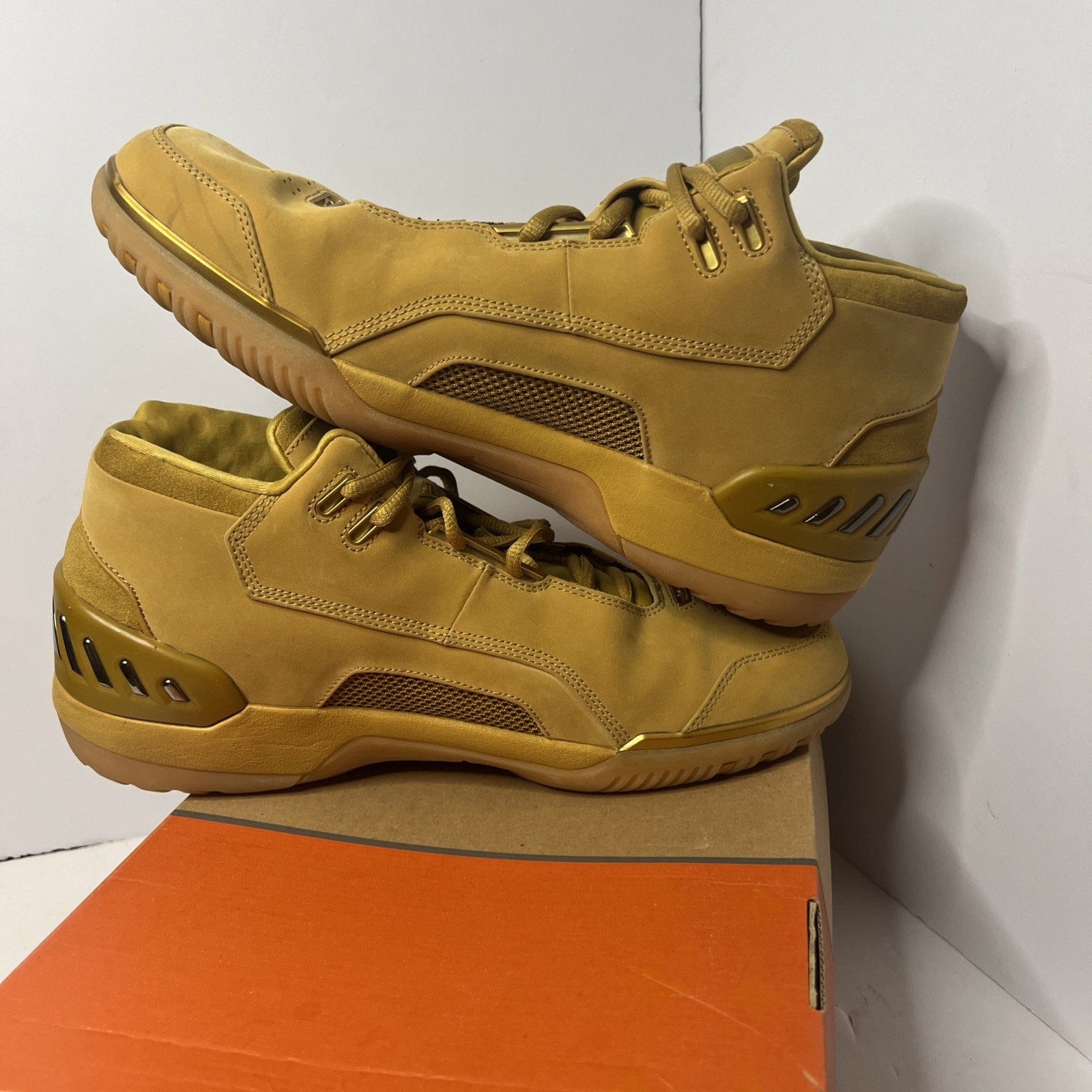 Size 13 - Zoom Generation Sample Wheat 2004