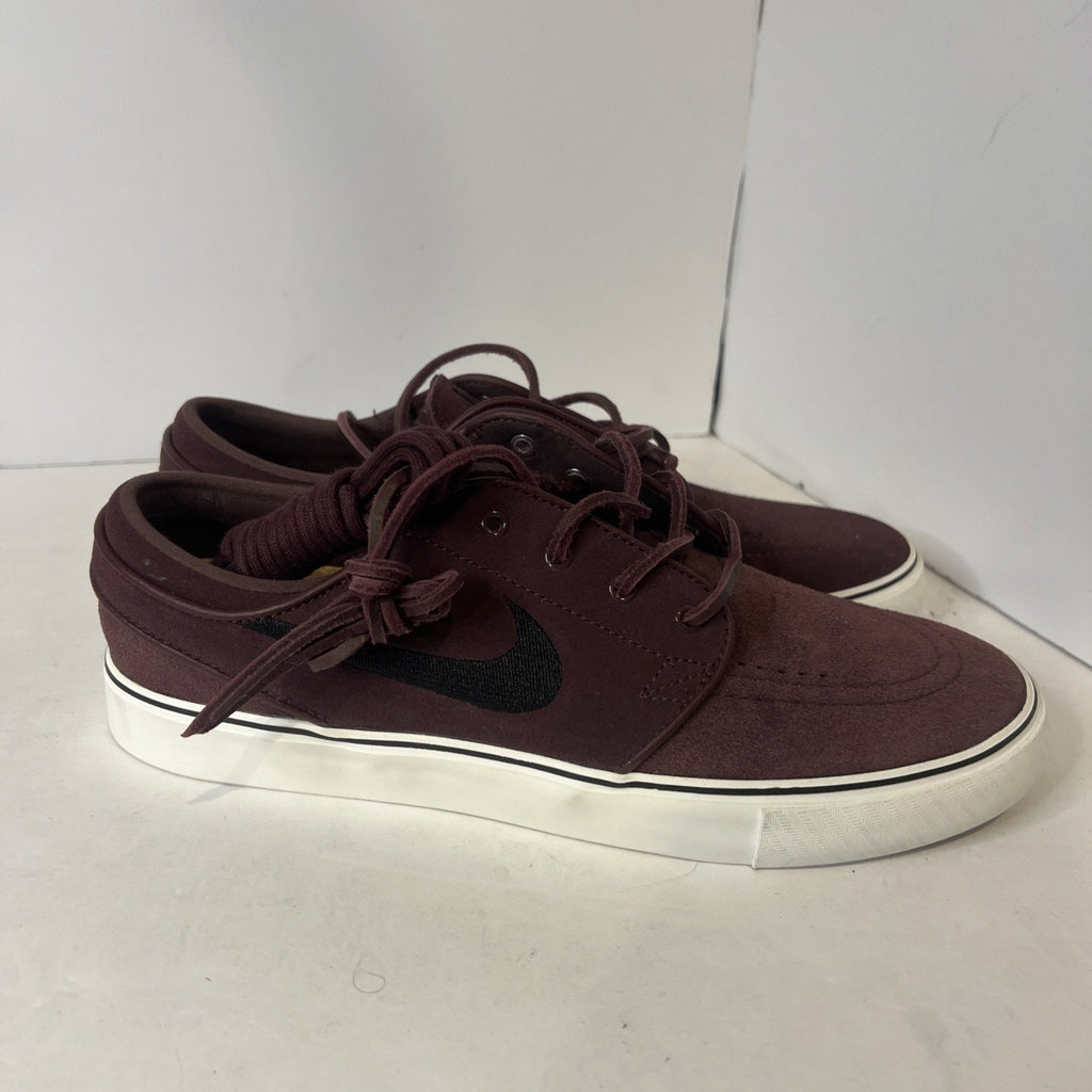 Size 7Y - Nike SB Janoski Wine