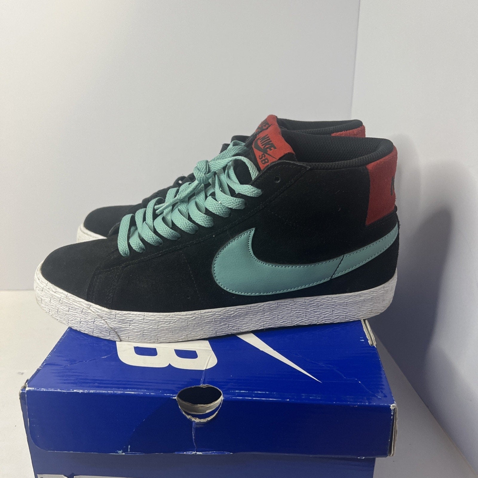 Size 10 - Sb Blazer Black Sea Crystal