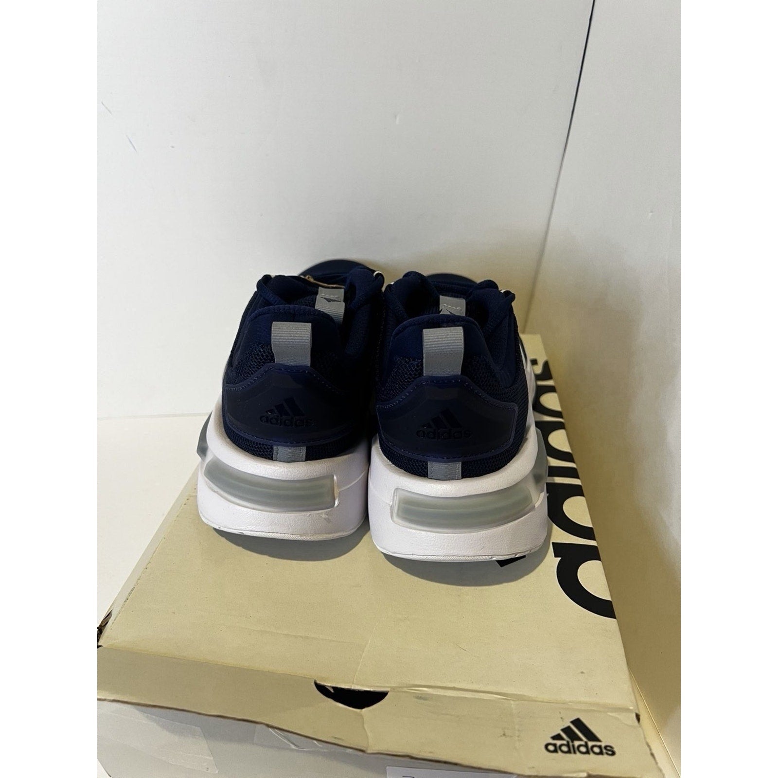 Size 11 - Adidas Men's Racer TR23