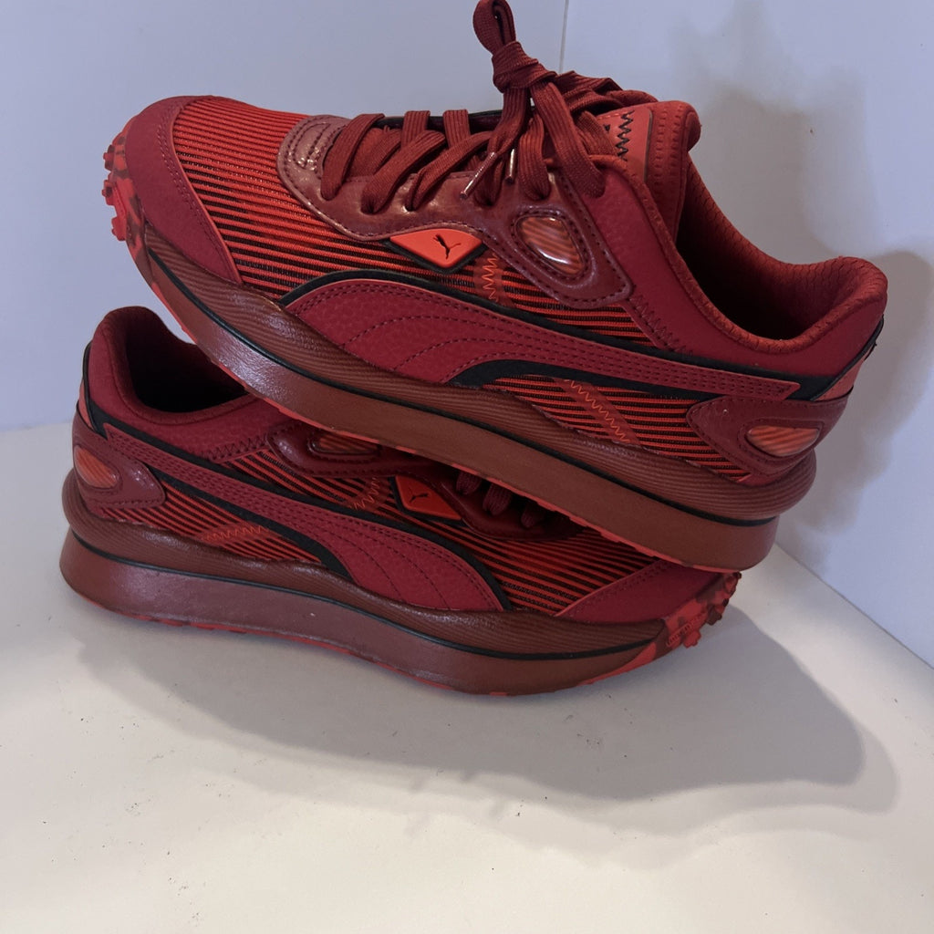 Size 5.5y - Puma Red
