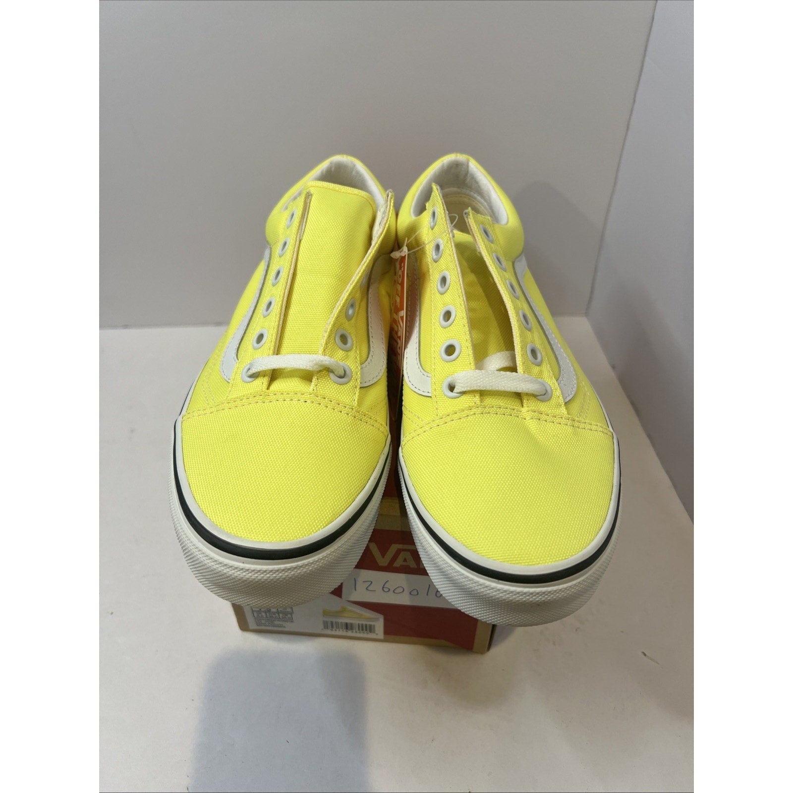 Size 6y - Vans Old Skool Yellow