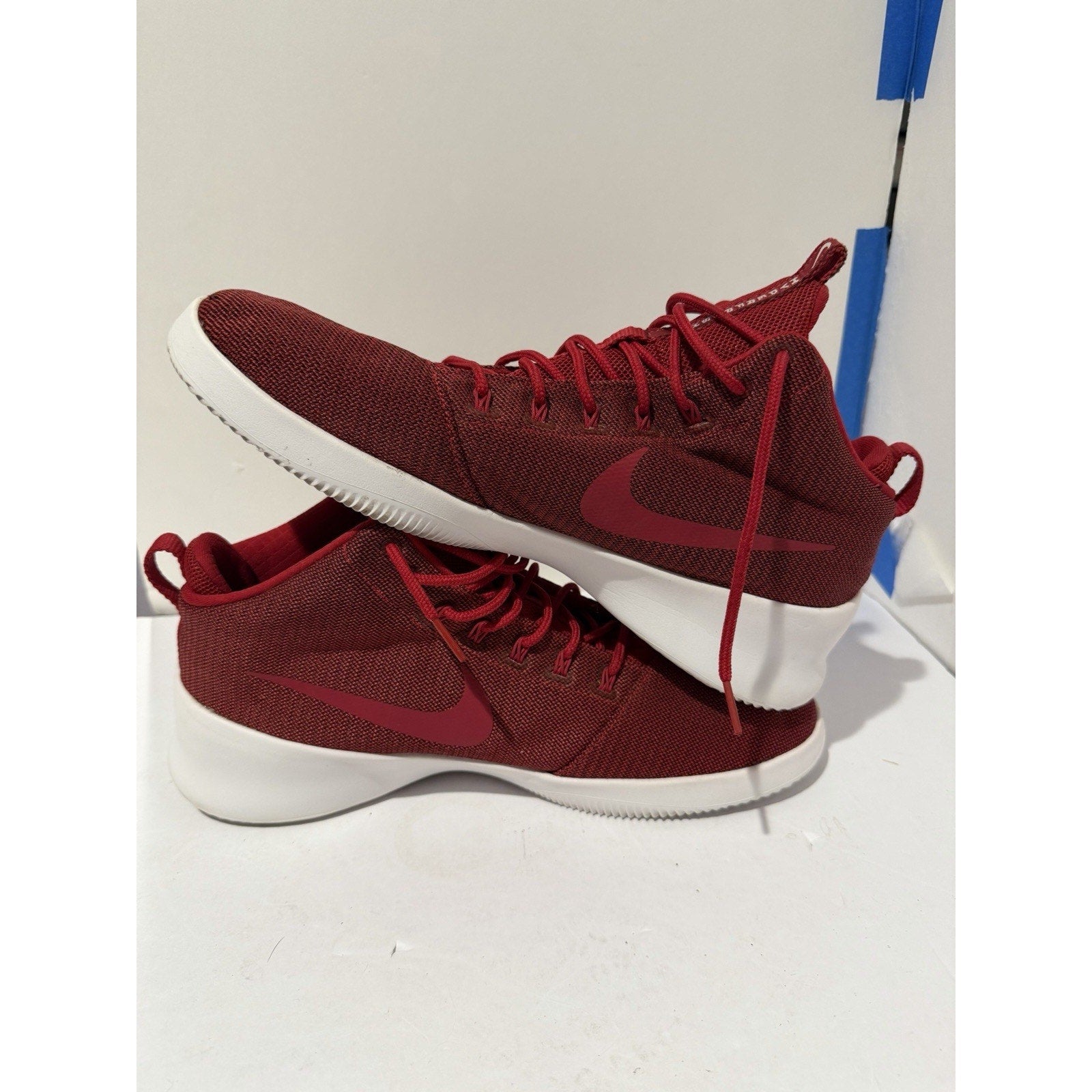 Size 13 - Nike Hyperfresh